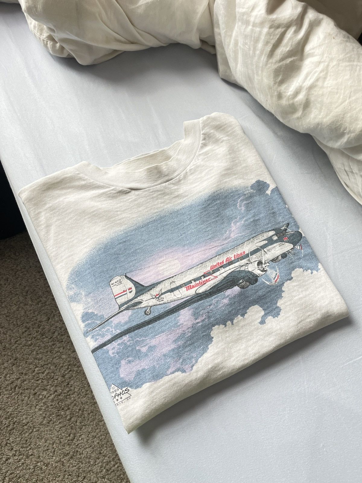 VTG UNITED AIRLINES TEE SHIRT XL 90’s
