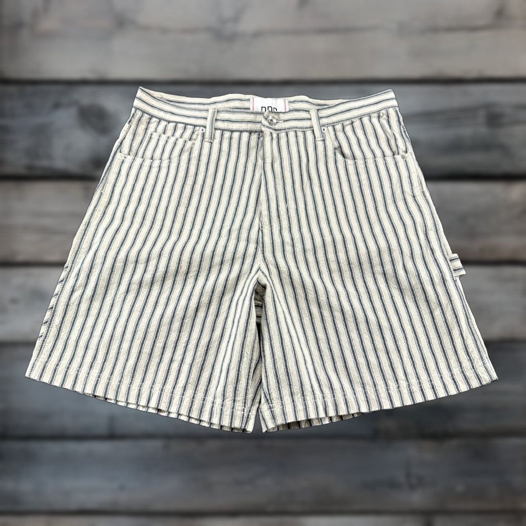 Bdg VINTAGE BDG Shorts Men 34 White Blue Striped Canvas 100% Cotton Baggy Carpenter Railroad Outdoor Lifeguard Surfing Mens Size US 34 / EU 50 - 1 Thumbnail