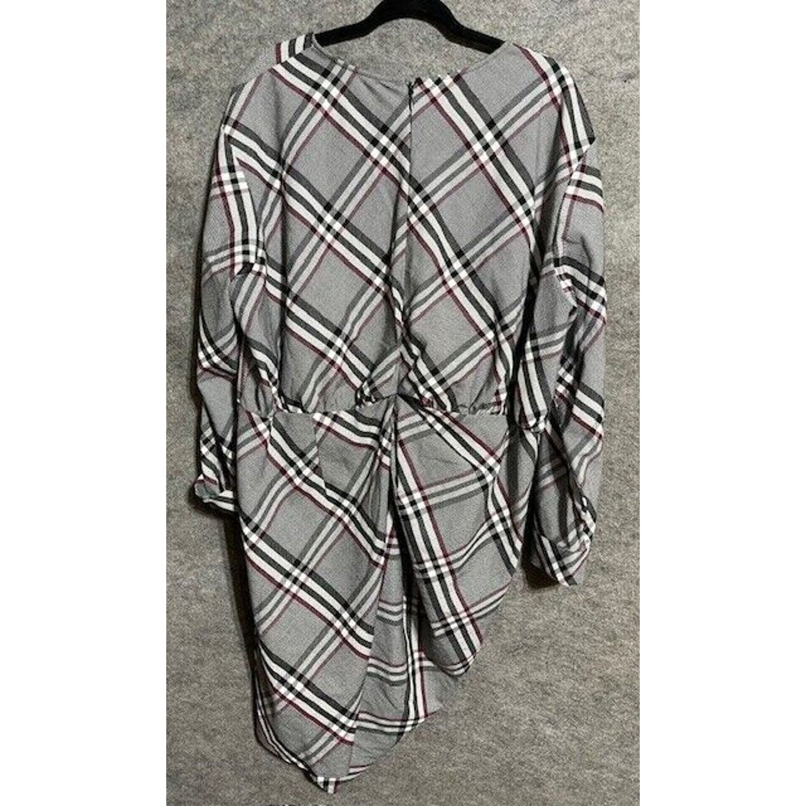 Other Gabrielle Union Wrap Dress Size 3 Plus Houndstooth Plaid Size 3XL / US 20-22 - 2 Thumbnail