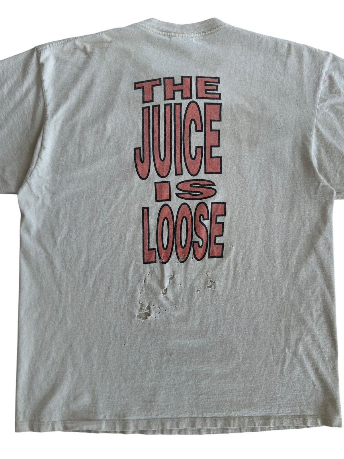 Vintage Vintage 90s O.J. Is Free Tee ‘The Juice is Loose” Thrashed Size US XL / EU 56 / 4 - 4 Thumbnail