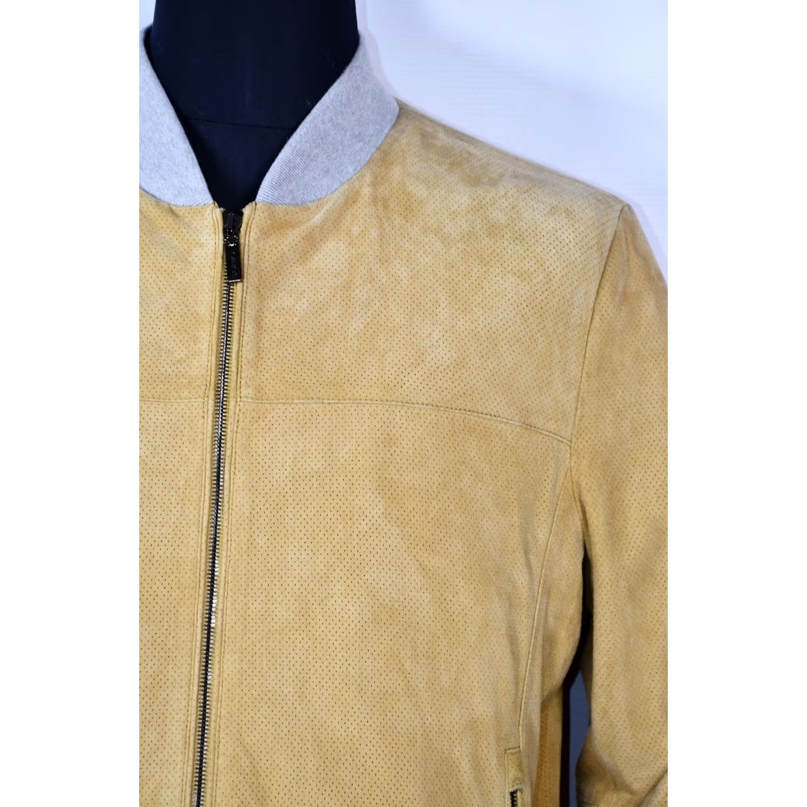 Vintage Gimo's Leather Jacket Mens L IT 52 Bomber Leather Yellow 100% Genuine 100% Leather Vintage No Style Winter Casual Sz IT52 Size US L / EU 52-54 / 3 - 7 Thumbnail