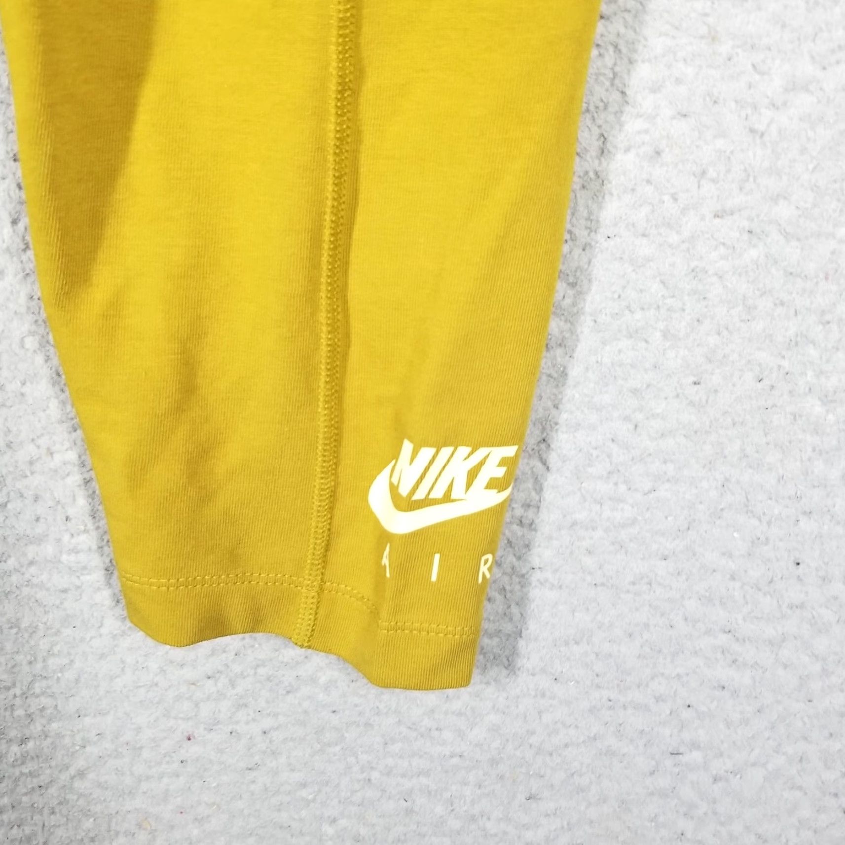Nike Nike Plus Size Leggings Women 1X Mustard Skinny Compression Athleisure Sportswear Size 40" / US 18 - 3 Thumbnail