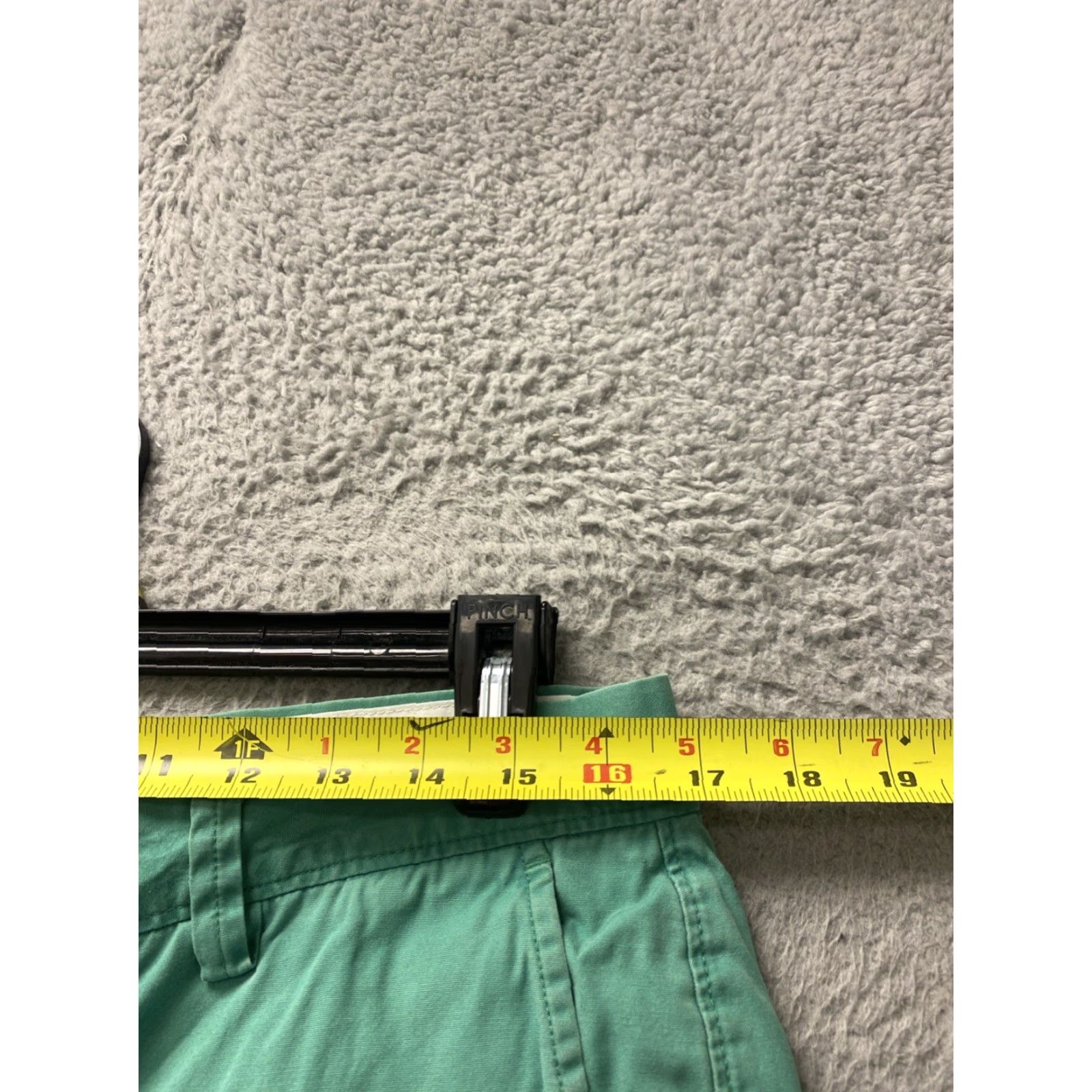 J.Crew Vintage J.Crew Shorts Men Size 33 Green Chino 90s Casual Summer Size US 33 - 4 Thumbnail