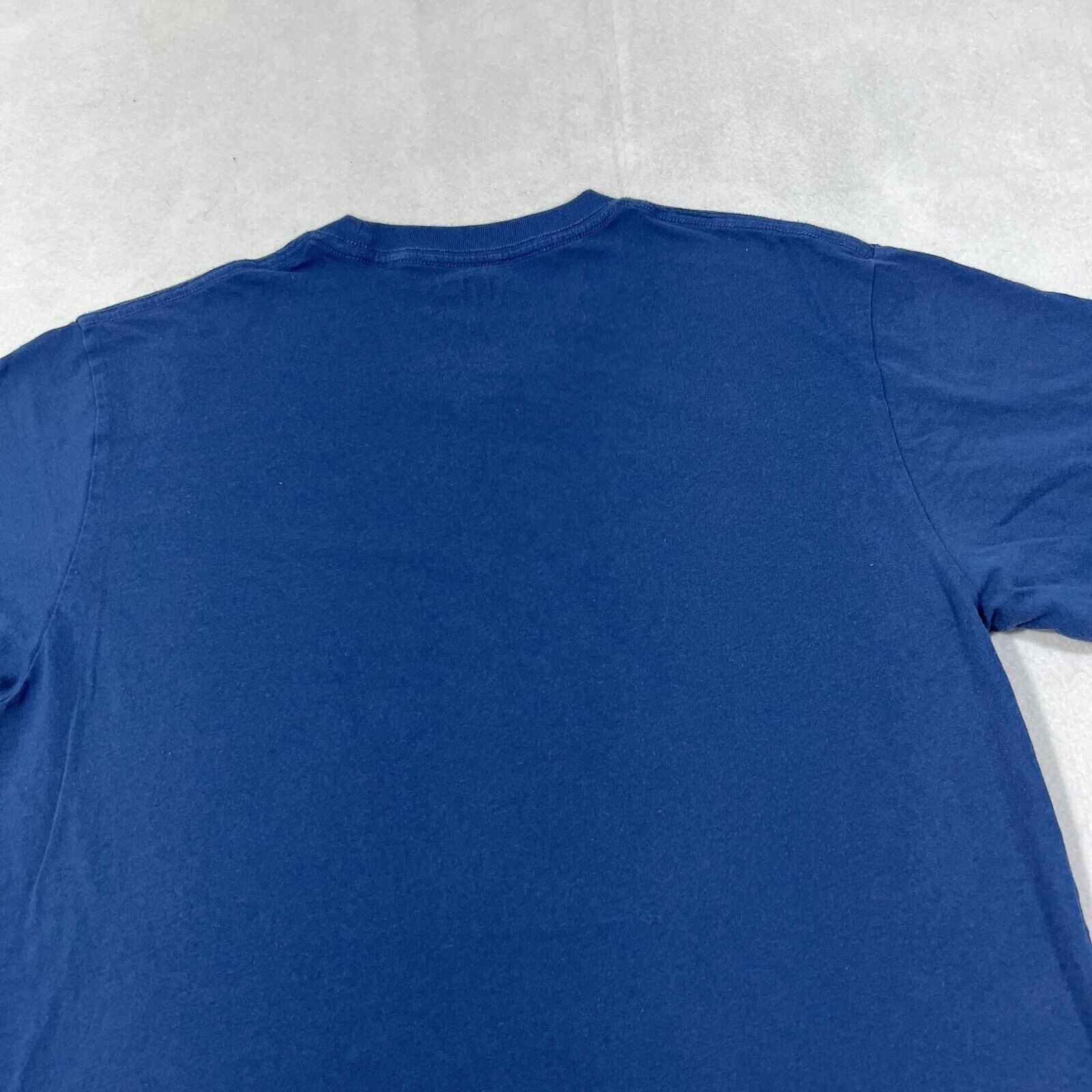 Uniqlo Disney Uniqlo Mickey Mouse Graphic Tee Short Sleeve T Shirt Size US M / EU 48-50 / 2 - 10 Thumbnail