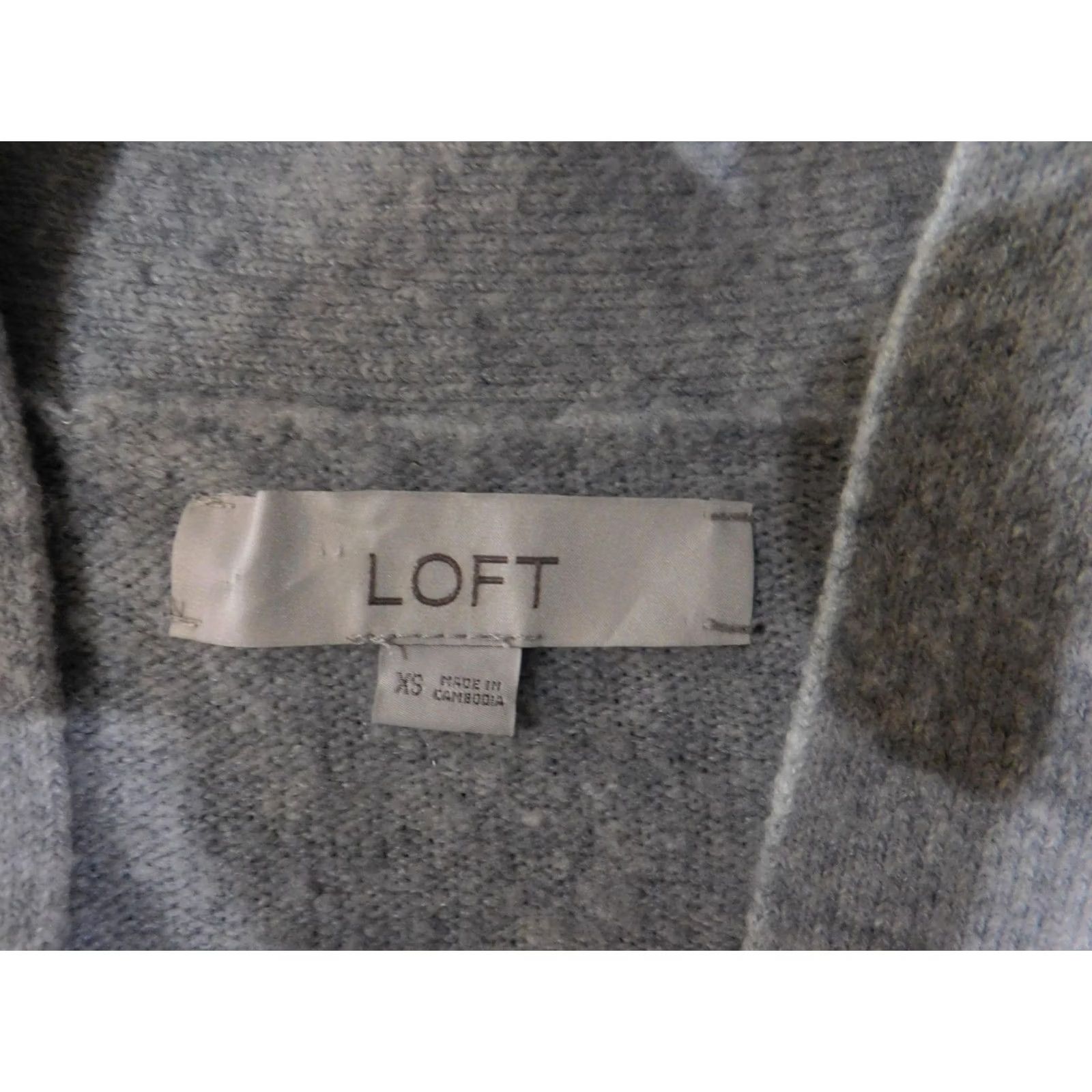 Loft LOFT Ann Taylor Cardigan Sweater Womens XS Gray V-Neck Button Front Pockets Ribbed Knit Shirt Size XS / US 0-2 / IT 36-38 - 7 Thumbnail