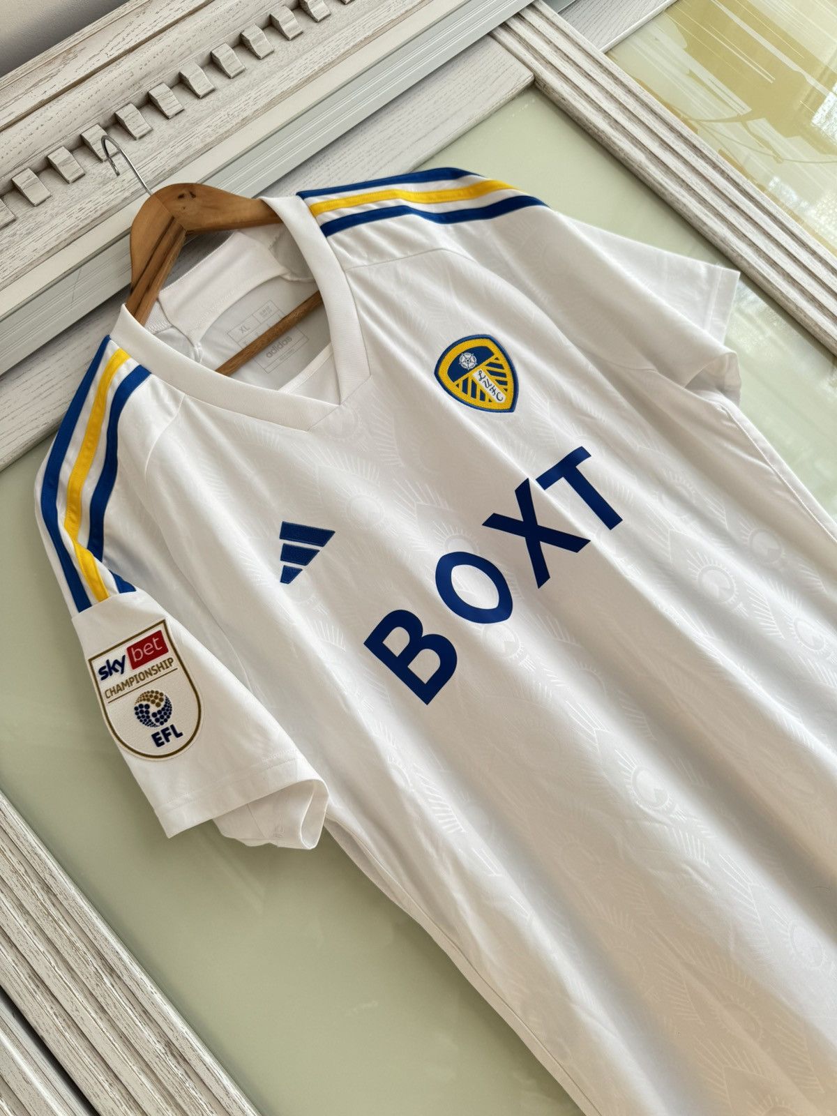 Adidas Ethan Ampadu Leeds United 2022-2023 Home Soccer Jersey Kit Size US XL / EU 56 / 4 - 5 Thumbnail