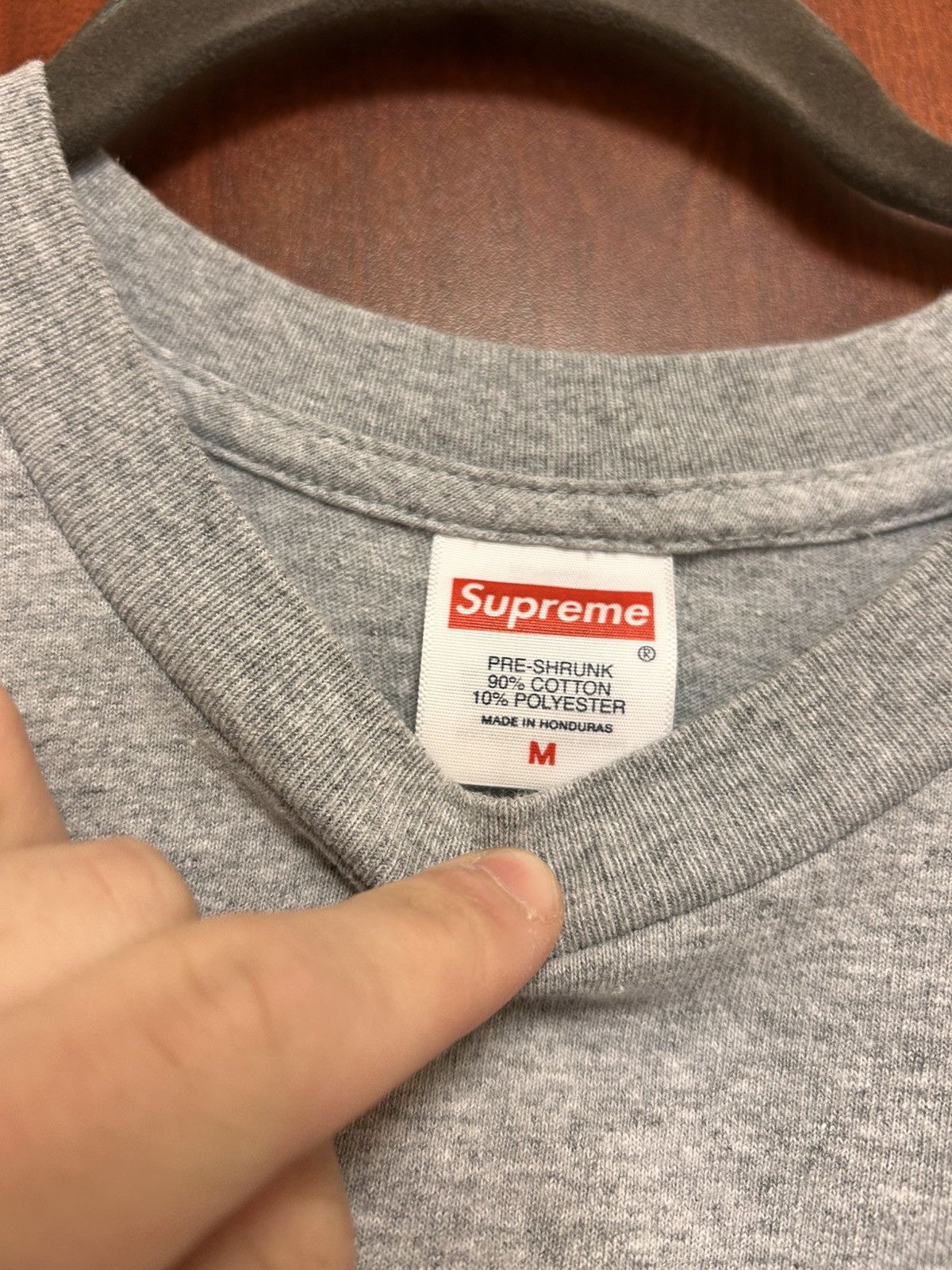 Supreme Supreme Fall/Winter 2024 Strawberry Longsleeve Size US M / EU 48-50 / 2 - 2 Thumbnail