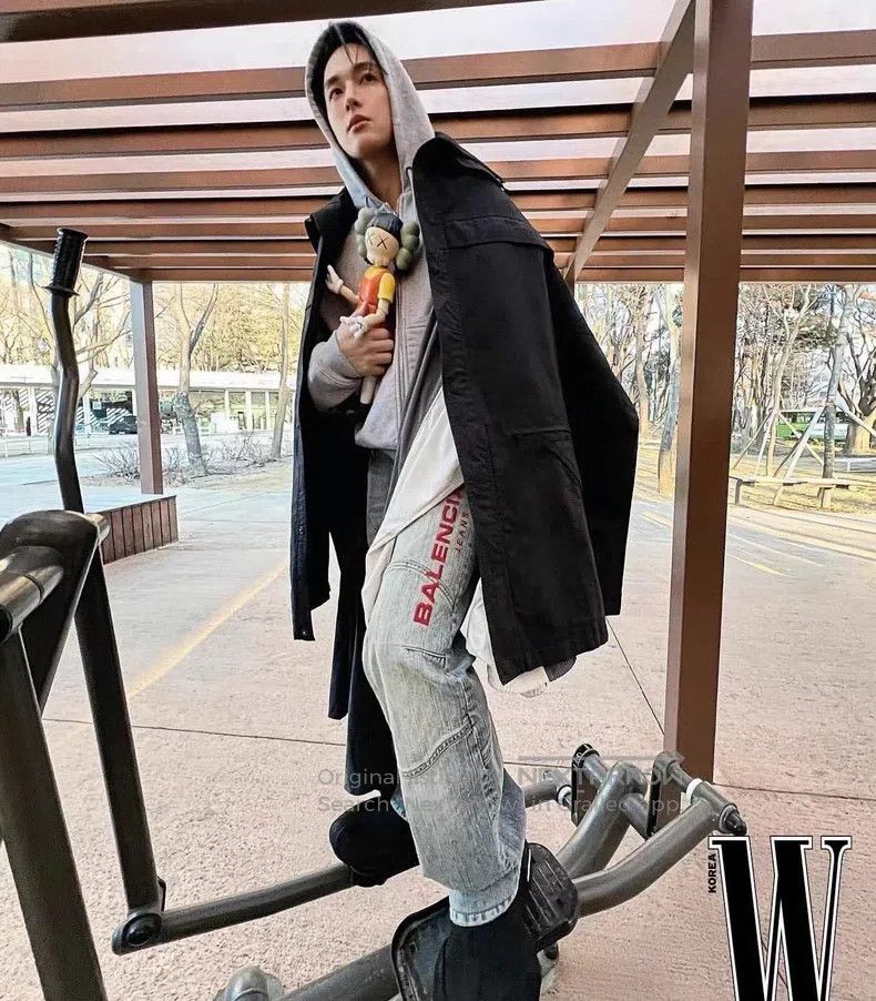 Balenciaga Balenciaga size XS Patchwork low-rise straight leg denim p Size US 30 / EU 46 - 8 Thumbnail