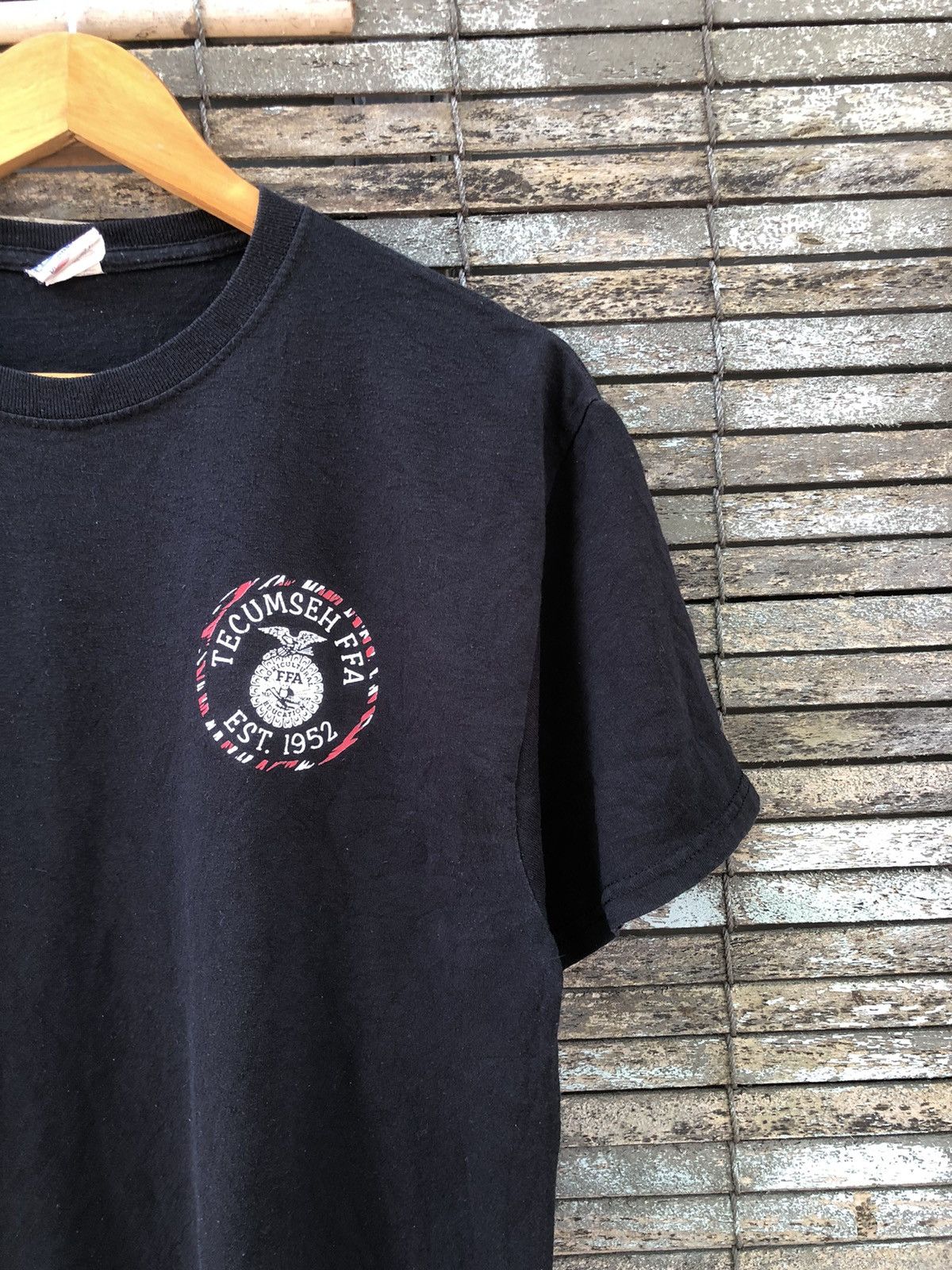 Japanese Brand × Vintage RARE Vintage Y2K Tecumseh FFA Home Of The Arrows Tshirt Size US M / EU 48-50 / 2 - 12 Thumbnail