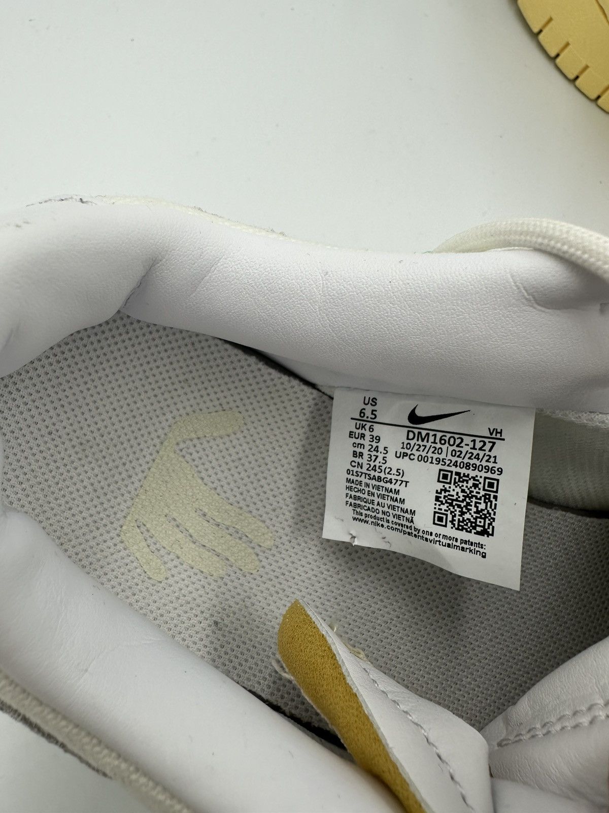 Nike × Off-White Nike Dunk x Off-White Size US 6.5 / EU 39-40 - 12 Thumbnail