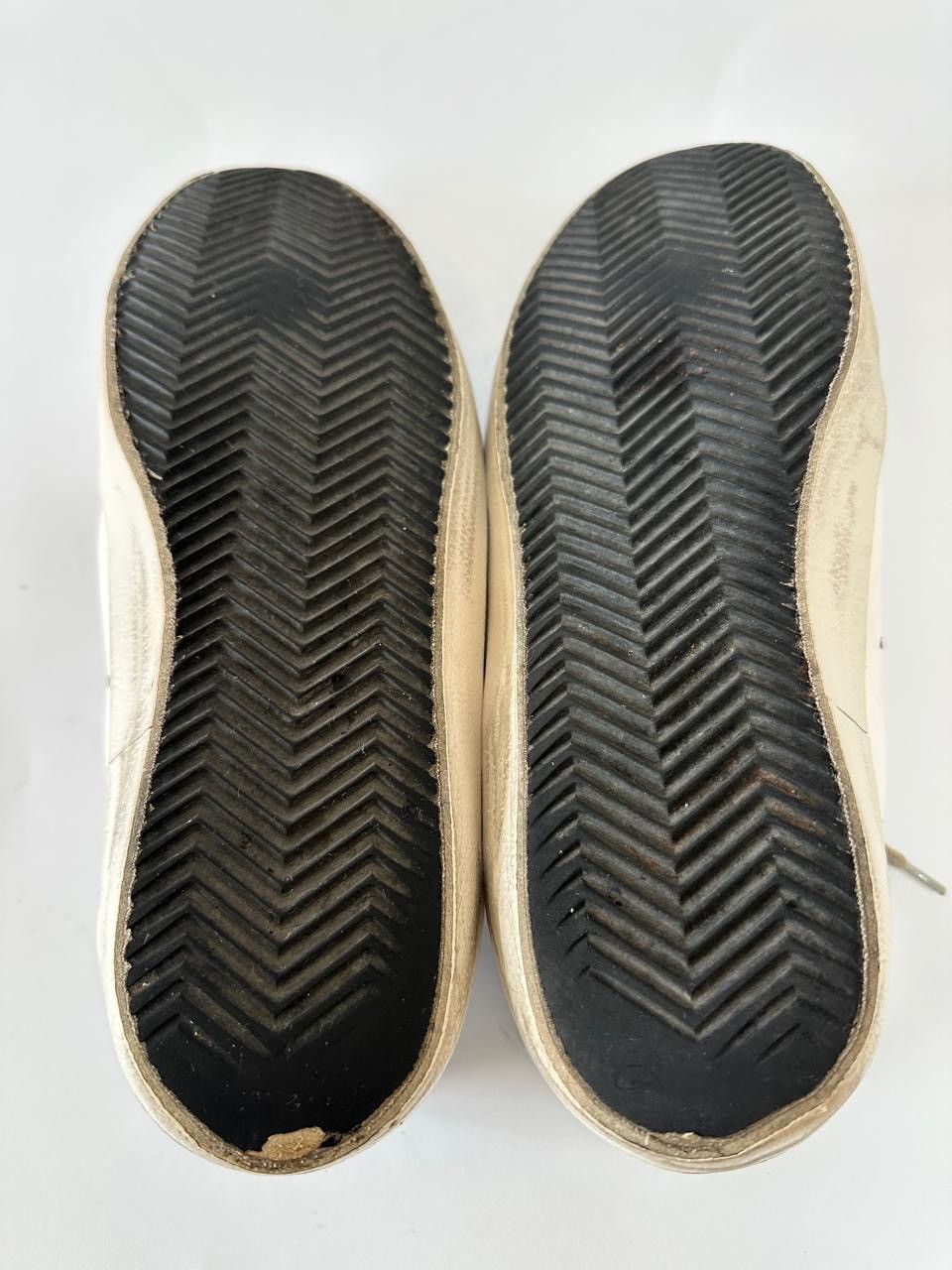 Golden Goose GOLDEN GOOSE Superstar Leather And Glitter Sneakers. Size US 7 / EU 40 - 9 Thumbnail
