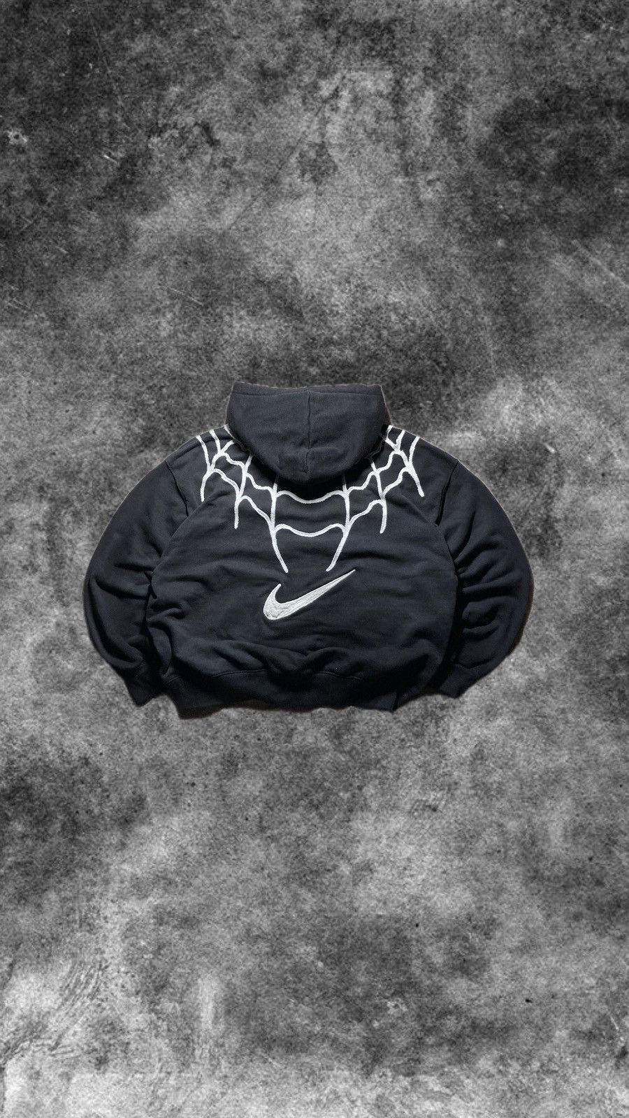 Nike × Vintage ⛩️Nike sweatshirt custom vintage y2k center logo spider web Size US L / EU 52-54 / 3 - 3 Thumbnail