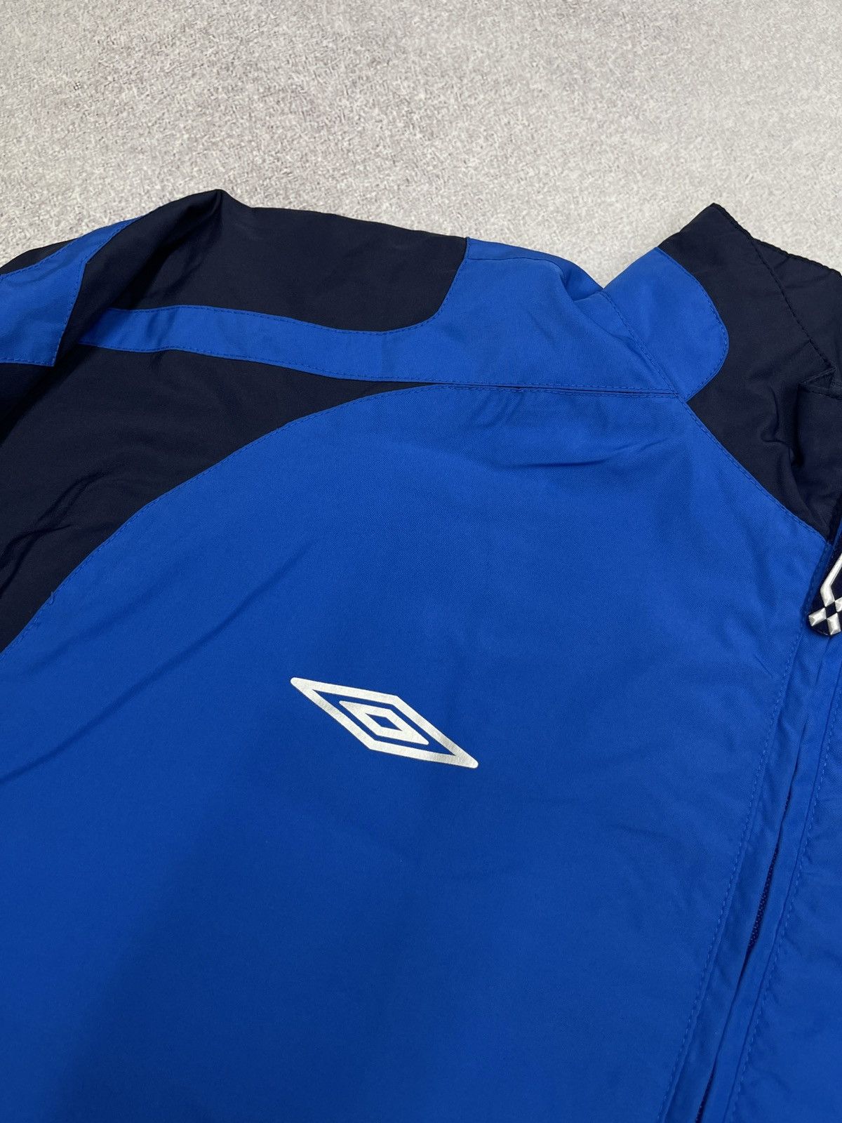 Umbro Vintage Official Umbro England Track Jacket Blue Big Logo Size US M / EU 48-50 / 2 - 5 Thumbnail