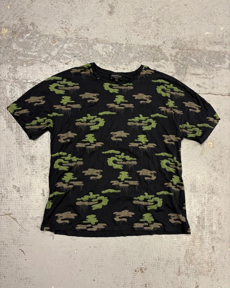 Emporio Armani FW2018 Emporio Armani Green Lands Cloudy Black T-Shirt Size US M / EU 48-50 / 2 - 1 Thumbnail