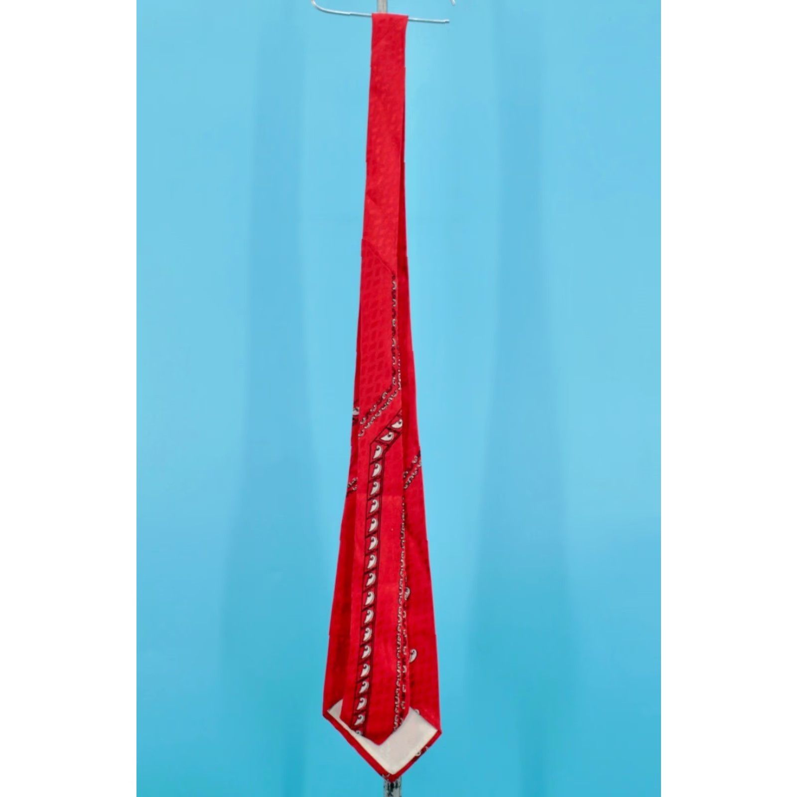 Vintage VTG Men’s 1940s Red Necktie 40s Tie Shirt Adult Mens Red 1940s VTG Neck Tie 1940s Red Tie Size ONE SIZE - 4 Thumbnail