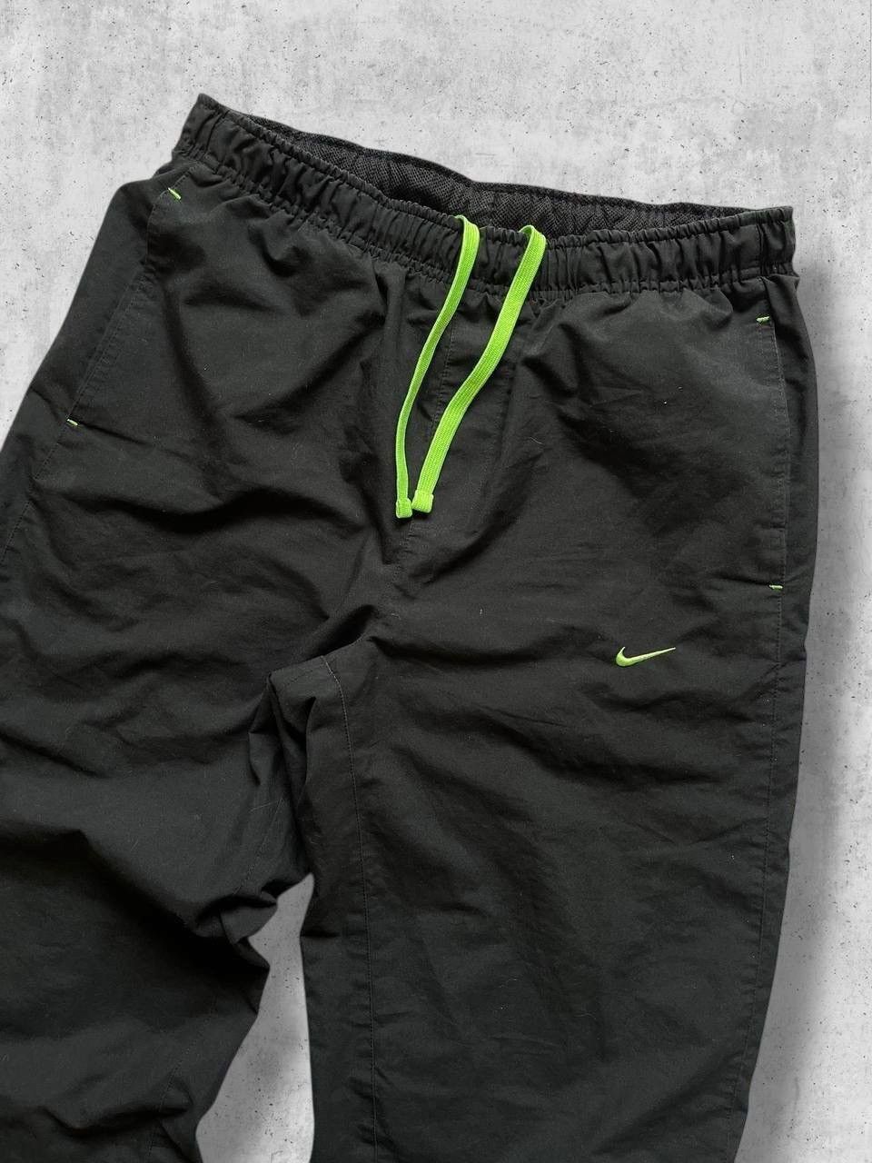 Nike Nike vintage track pants nylon trousers y2k 32 Size US 32 / EU 48 - 6 Thumbnail
