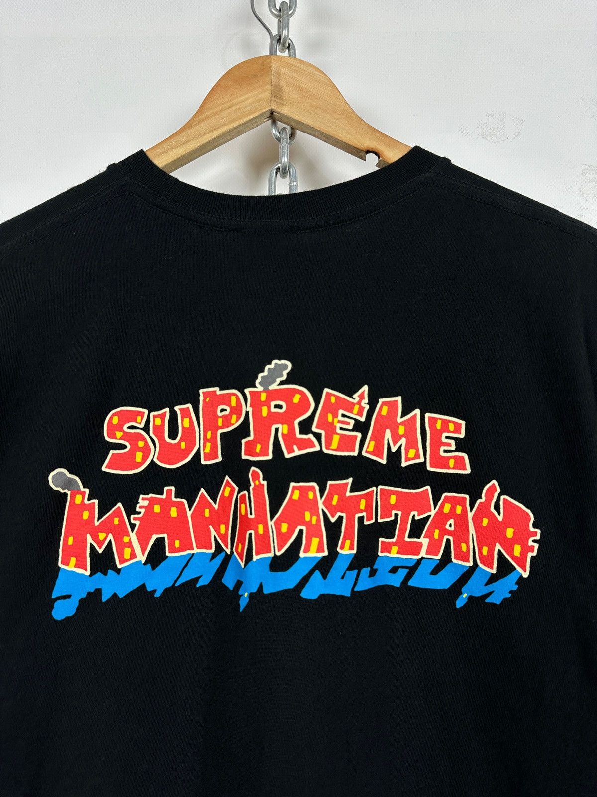 Supreme Supreme Manhattan Black T-Shirt Size US M / EU 48-50 / 2 - 16 Thumbnail