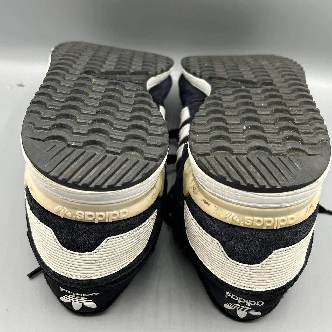 Adidas Adidas ZX 700 Sneakers Shoes Suede Mesh Running G27063 11 Size US 11 / EU 44 - 10 Thumbnail