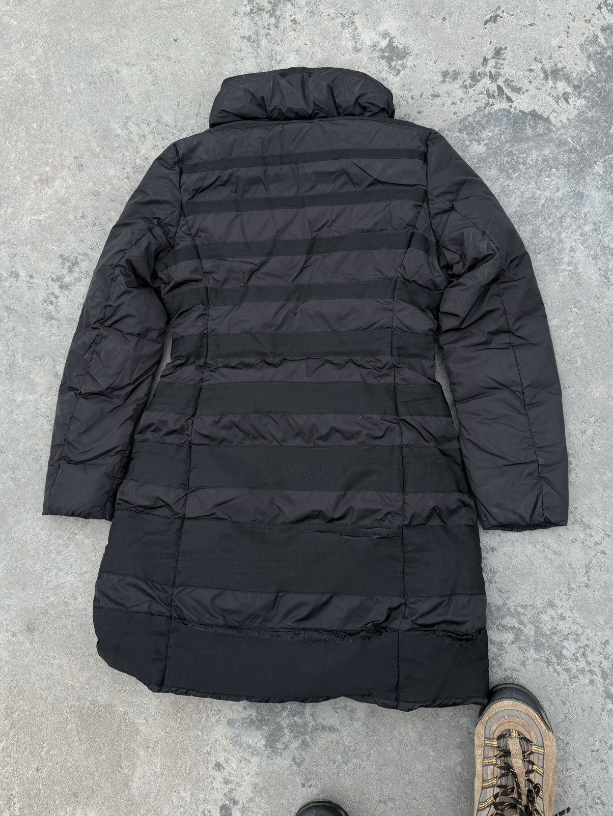 Moncler Vintage Moncler Women Long Puffer Down Black Jacket Size L / US 10 / IT 46 - 15 Thumbnail