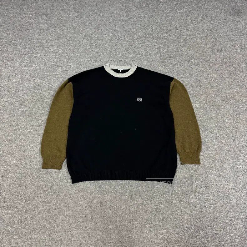 Loewe Loewe Embroidered Logo Color-Blocked Wool Knit Turtleneck Size L / US 10 / IT 46 - 1 Thumbnail