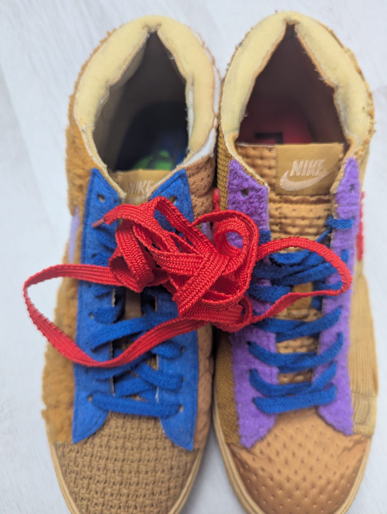 Cactus Plant Flea Market × Nike Nike x Cactus Plant Flea Market You Blazer Mid Beige Red Size US 12 / EU 45 - 8 Thumbnail