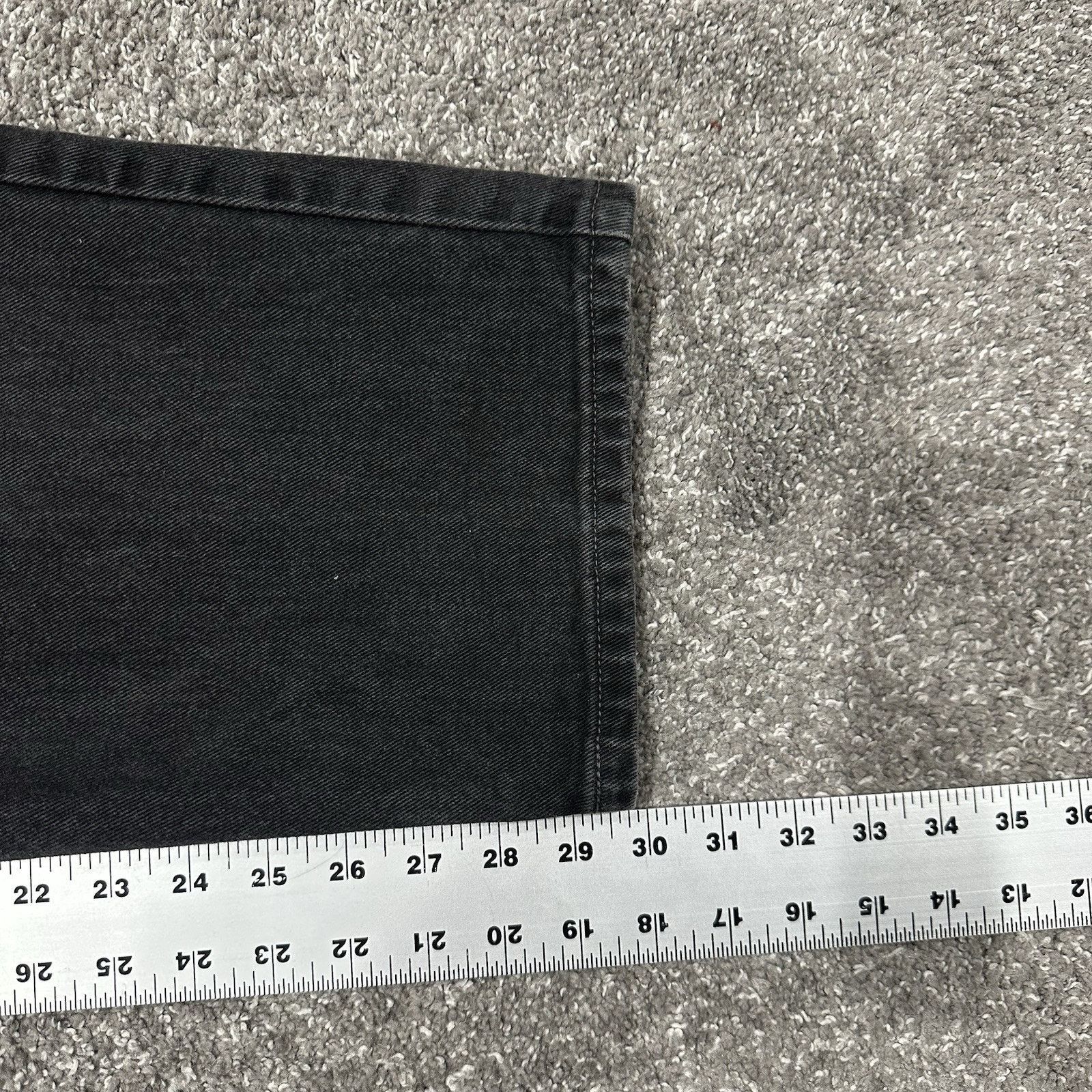 Levi's VTG Levis 550 Jeans Mens 40x30 Black Denim Relaxed Fit Baggy Size US 40 / EU 56 - 14 Thumbnail