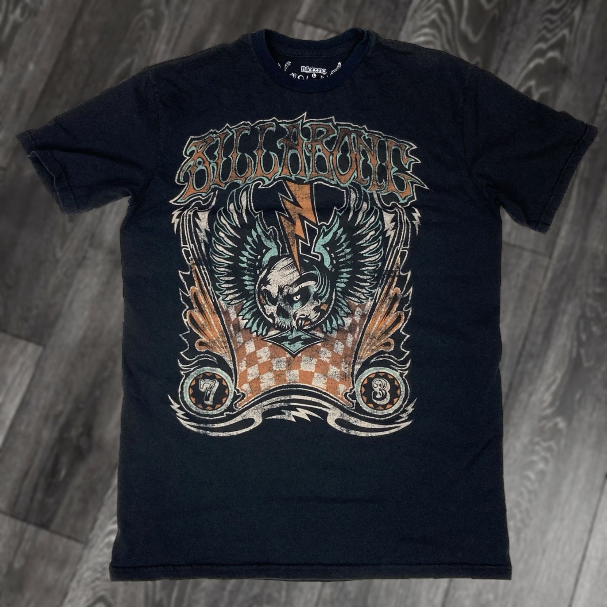 Billabong VINTAGE Billabong Skull Wing Graphic T-shirt Men Medium Black Short Sleeve Size US M / EU 48-50 / 2 - 1 Thumbnail