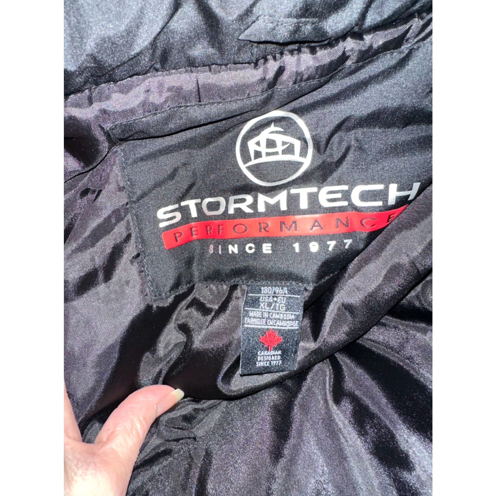 Stormtech Stormtech H2XTREME 3-in-1 Jacket Mens XL Black Red Stormtech 3-in-1 Jacket, Zip Front, Polyester, Winter Weather, Machine Washable Size US XL / EU 56 / 4 - 6 Thumbnail