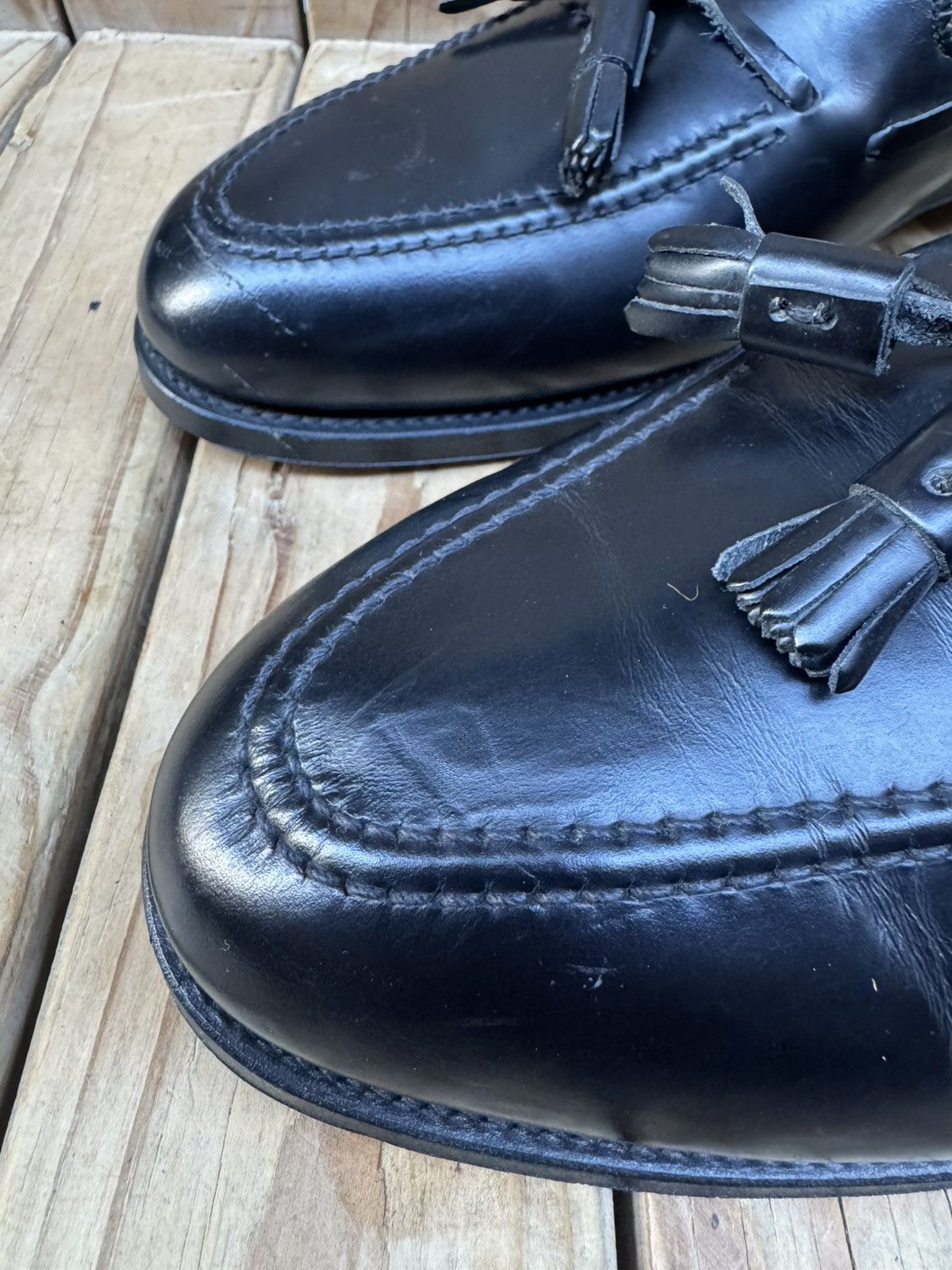 Alfred Sargent Alfred Sargent black Slip On Tassled Loafers Size US 12 Size US 12 / EU 45 - 17 Thumbnail