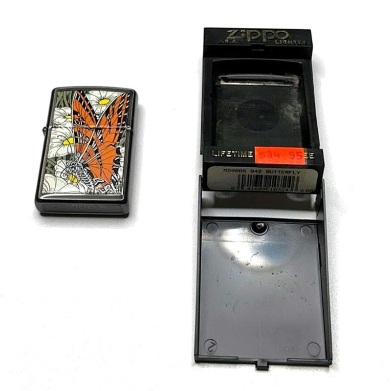 Zippo Vintage Zippo–Monarch Butterfly Barrett Smythe 1996 XII MINT Size ONE SIZE - 4 Thumbnail