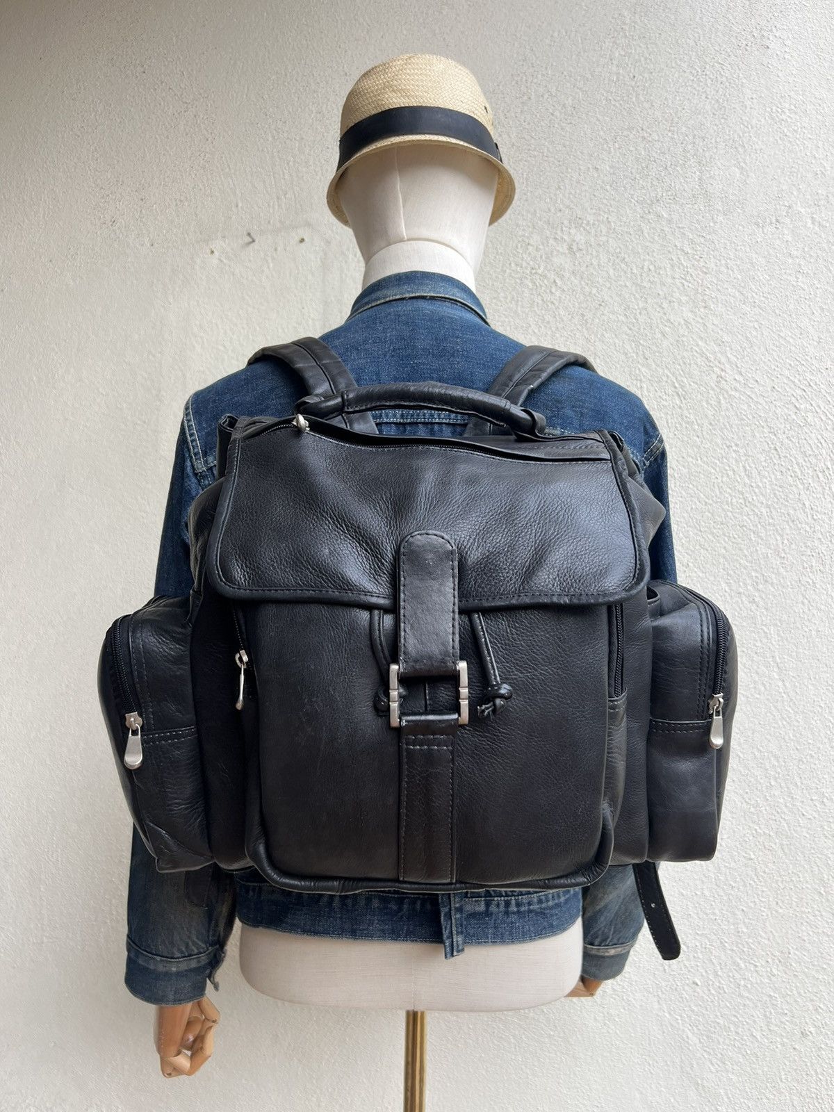 Leather Vintage PIEL Hand Made All Leather Black Backpack Bag Size ONE SIZE - 1 Thumbnail