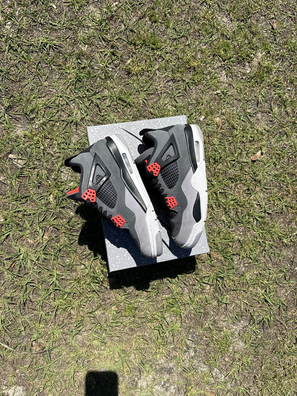 Jordan Brand Infrared Jordan 4s Size US 8 / EU 41 - 3 Thumbnail