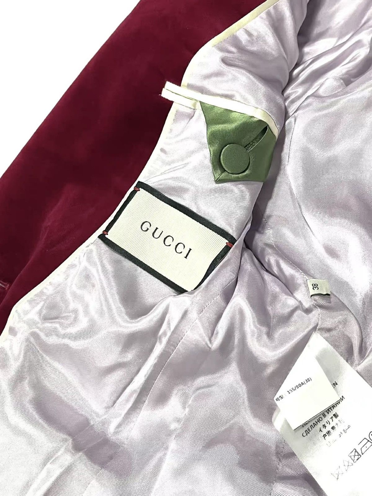 Gucci Runway red velvet jacket Size 38R - 6 Thumbnail