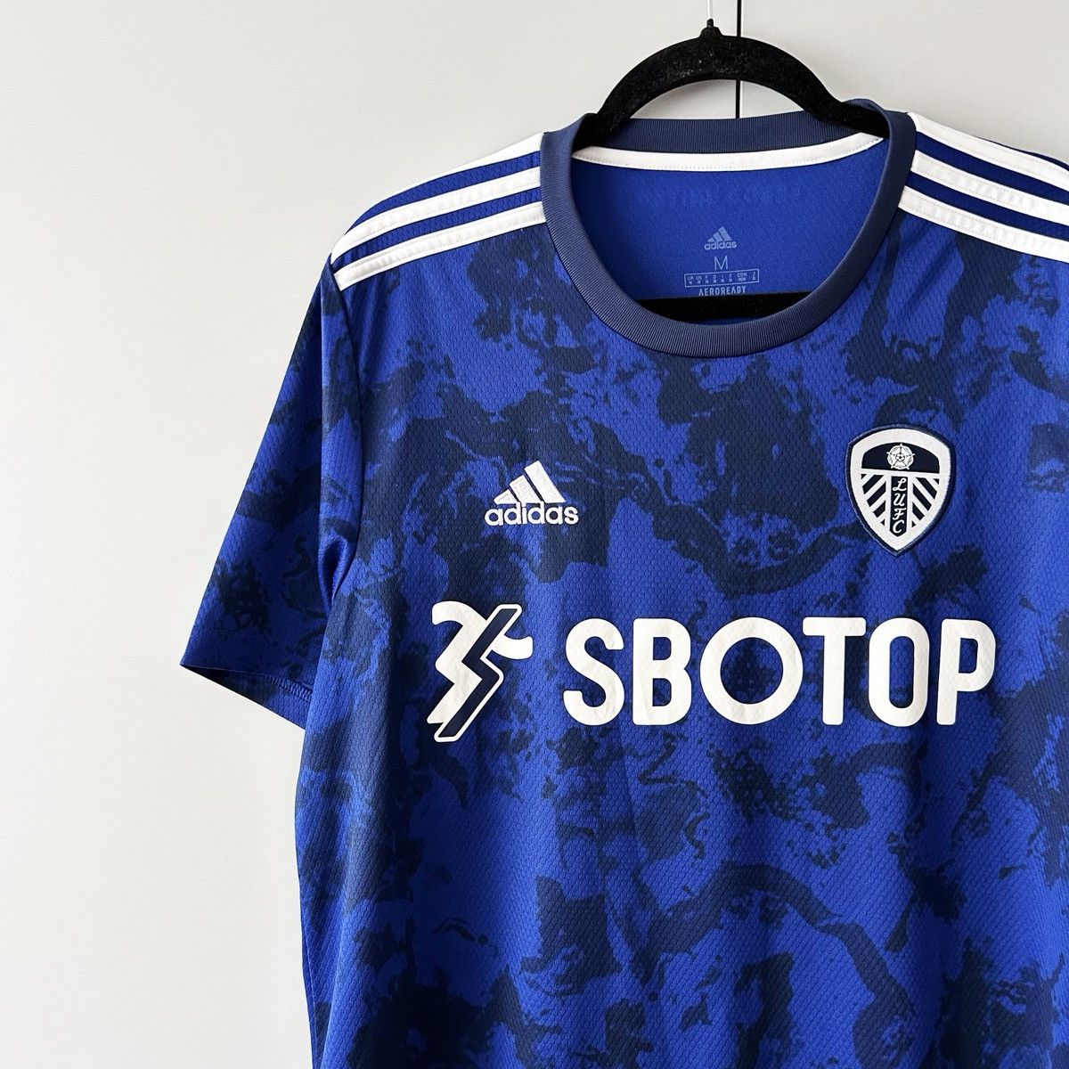 Adidas Leeds United jersey 2021 2022 adidas Size US M / EU 48-50 / 2 - 2 Thumbnail