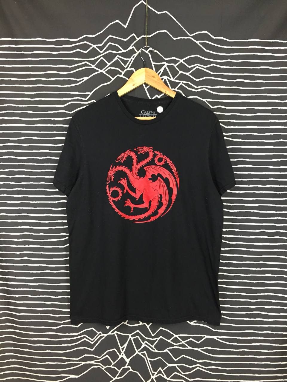 Vintage Games of Thrones TV Series House Targaryen Fire & Blood Tee Size US L / EU 52-54 / 3 - 1 Thumbnail