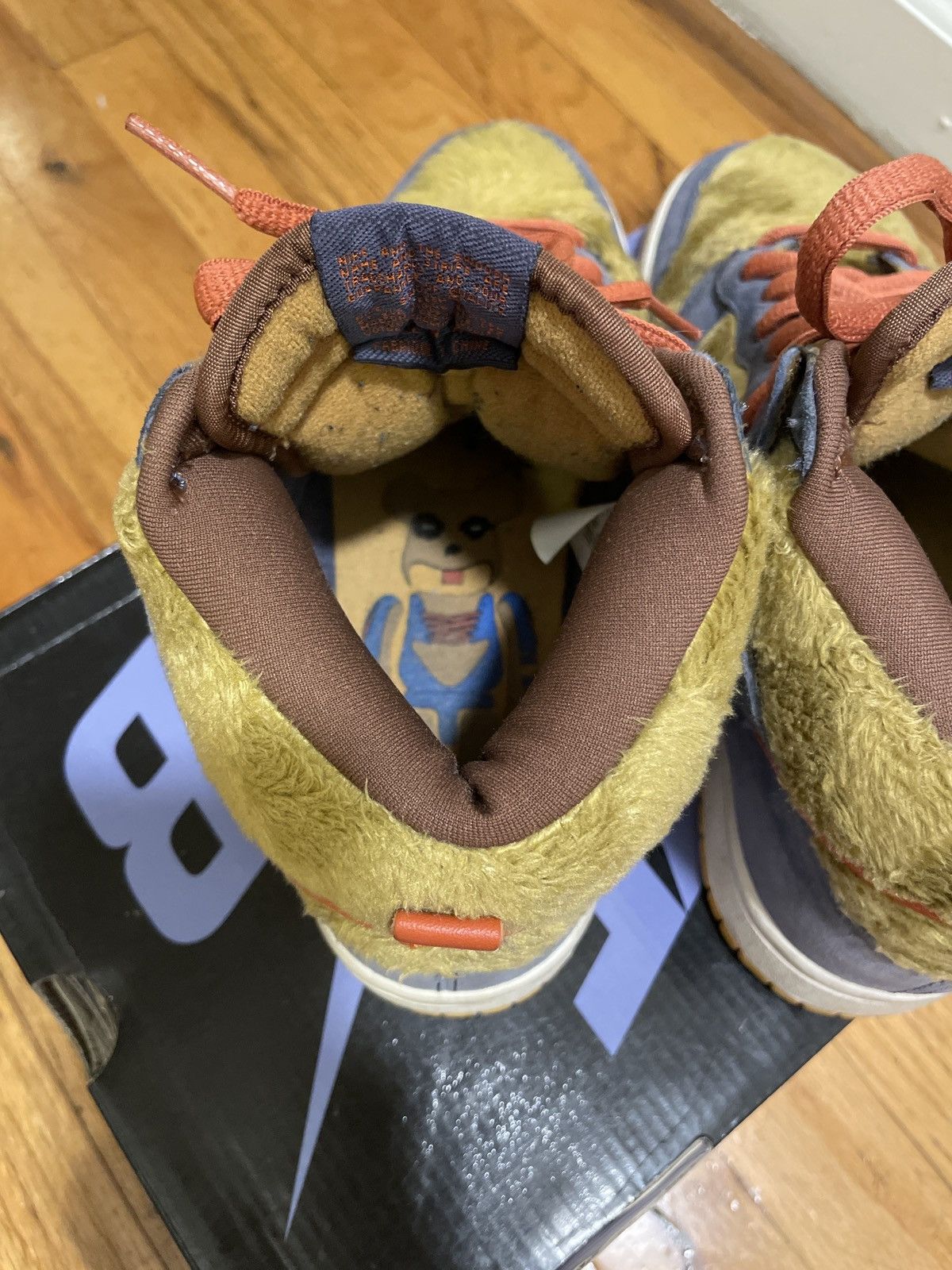 Nike SB Nike SB Dunk High Papa Bear size 6 Size US 6 / EU 39 - 7 Thumbnail