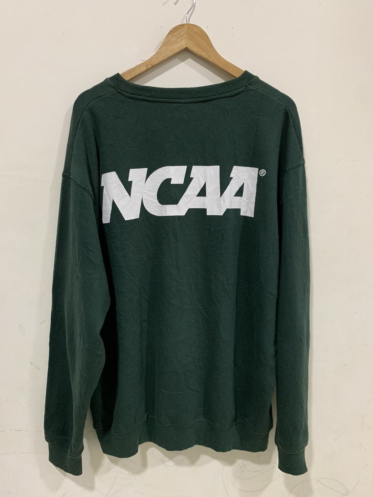 NCAA Vintage NCAA Green Sweatshirt Big Size Size US XXL / EU 58 / 5 - 11 Thumbnail