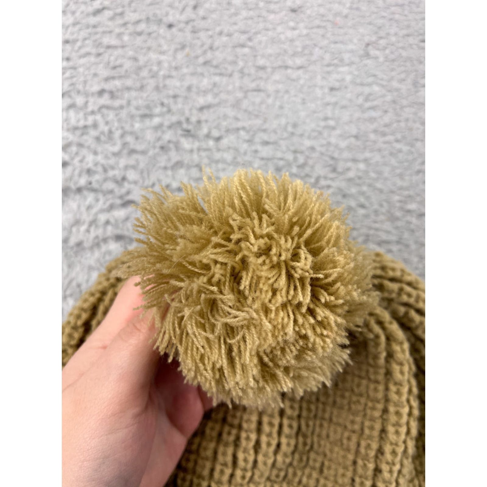 Vintage Betmar Beanie Hats One Size Beige Knit 100% Acrylic Wool-Blend Ski Toque Womens II Size ONE SIZE - 3 Thumbnail