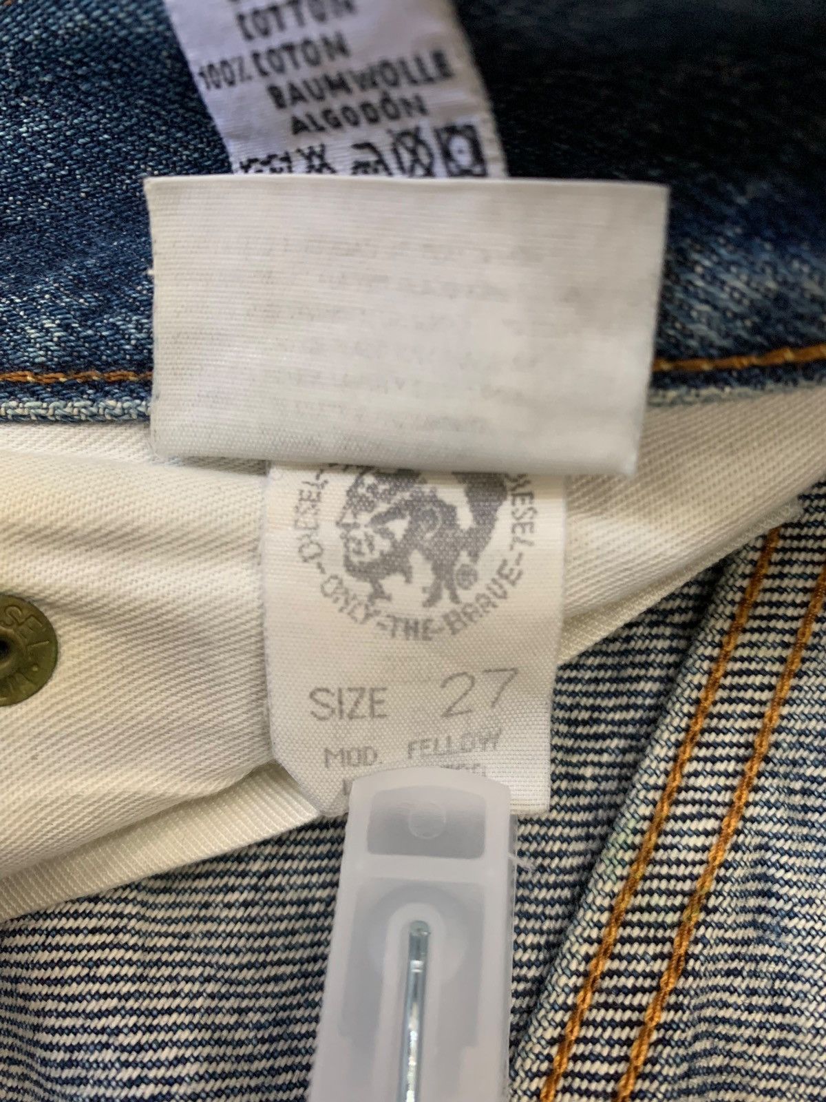 Diesel Diesel Industry Distressed Mod Fellow Denim Pants (AC9) Size US 26 / EU 42 - 16 Thumbnail