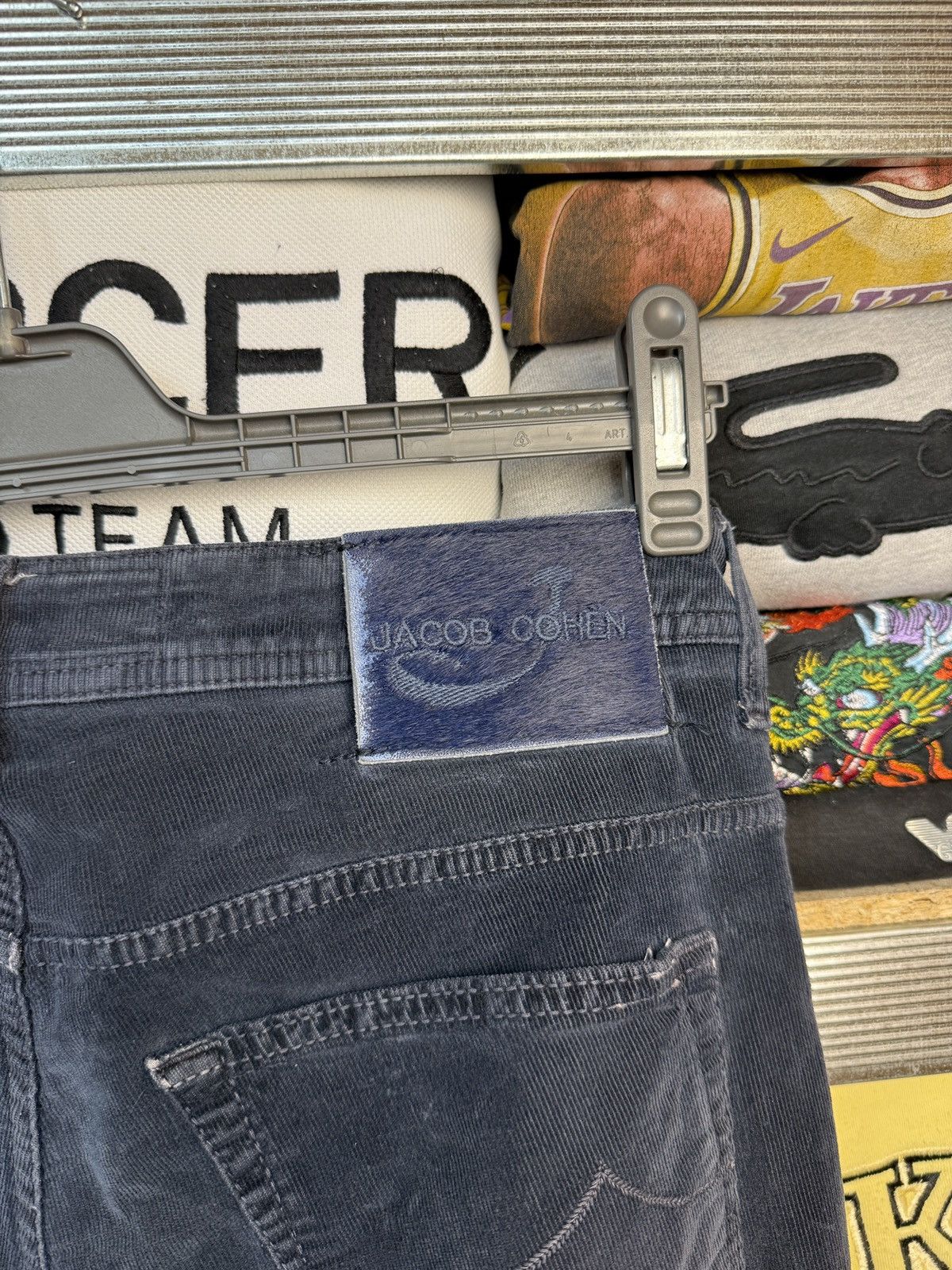 Jacob Cohen Awesome Jacob Cohen velvet jeans rare pants 32 Size US 32 / EU 48 - 7 Thumbnail