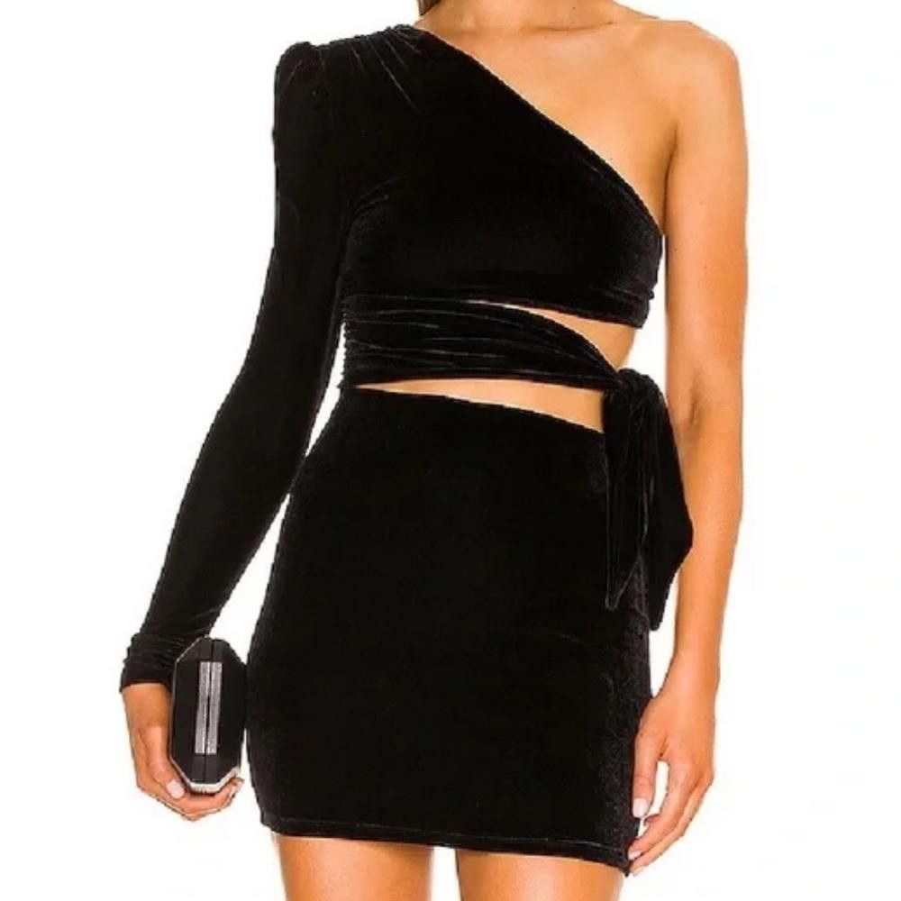 Designer Lovers + Friends l Tessa Velvet Mini Dress in Black XS Size XS / US 0-2 / IT 36-38 - 9 Thumbnail