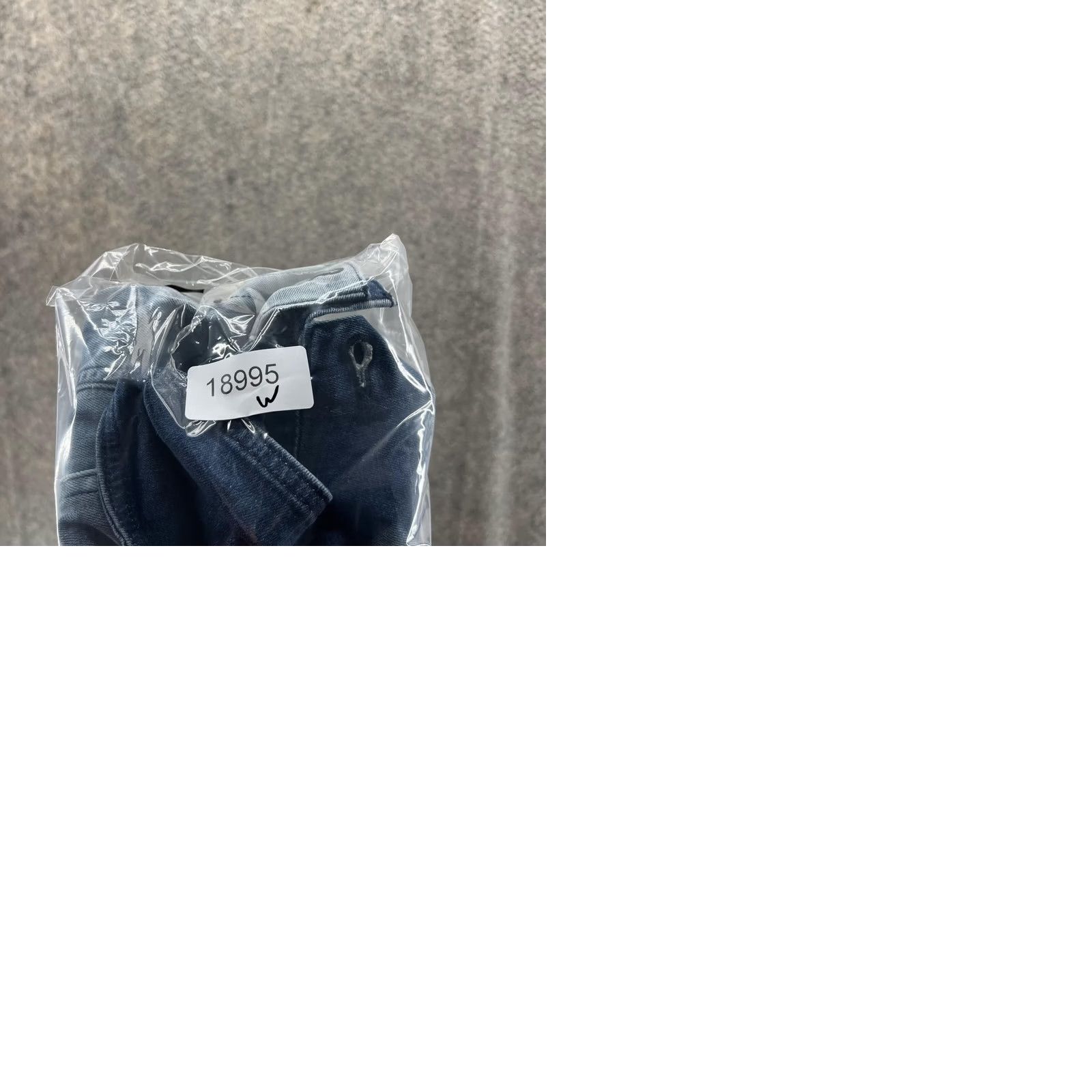 Levi's Levi's Denim Jacket Women Medium Blue Button Down Casual Cotton Sleeveless Ladies Regular Size M Pockets Vintage No Size M / US 6-8 / IT 42-44 - 9 Thumbnail