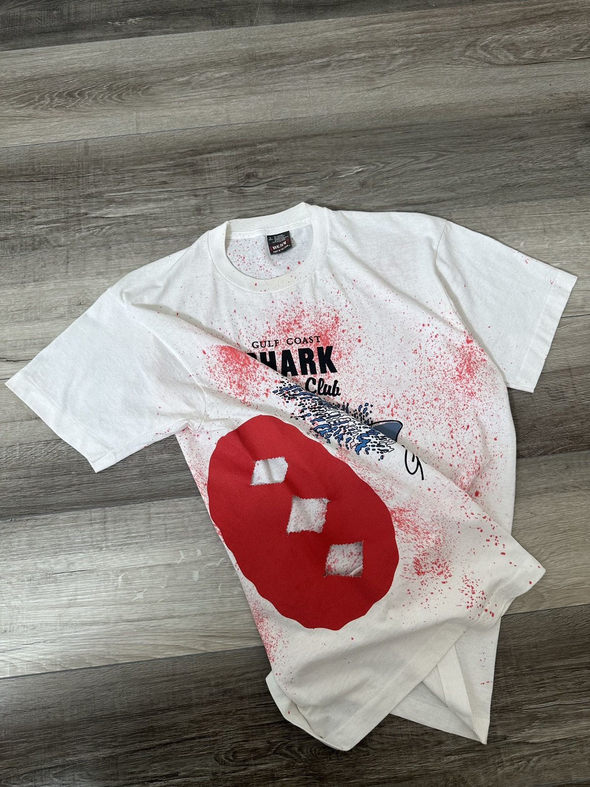 Vintage RARE Bloody Gulf Coast Shark Hunters Club Galveston Tee Size US L / EU 52-54 / 3 - 5 Thumbnail