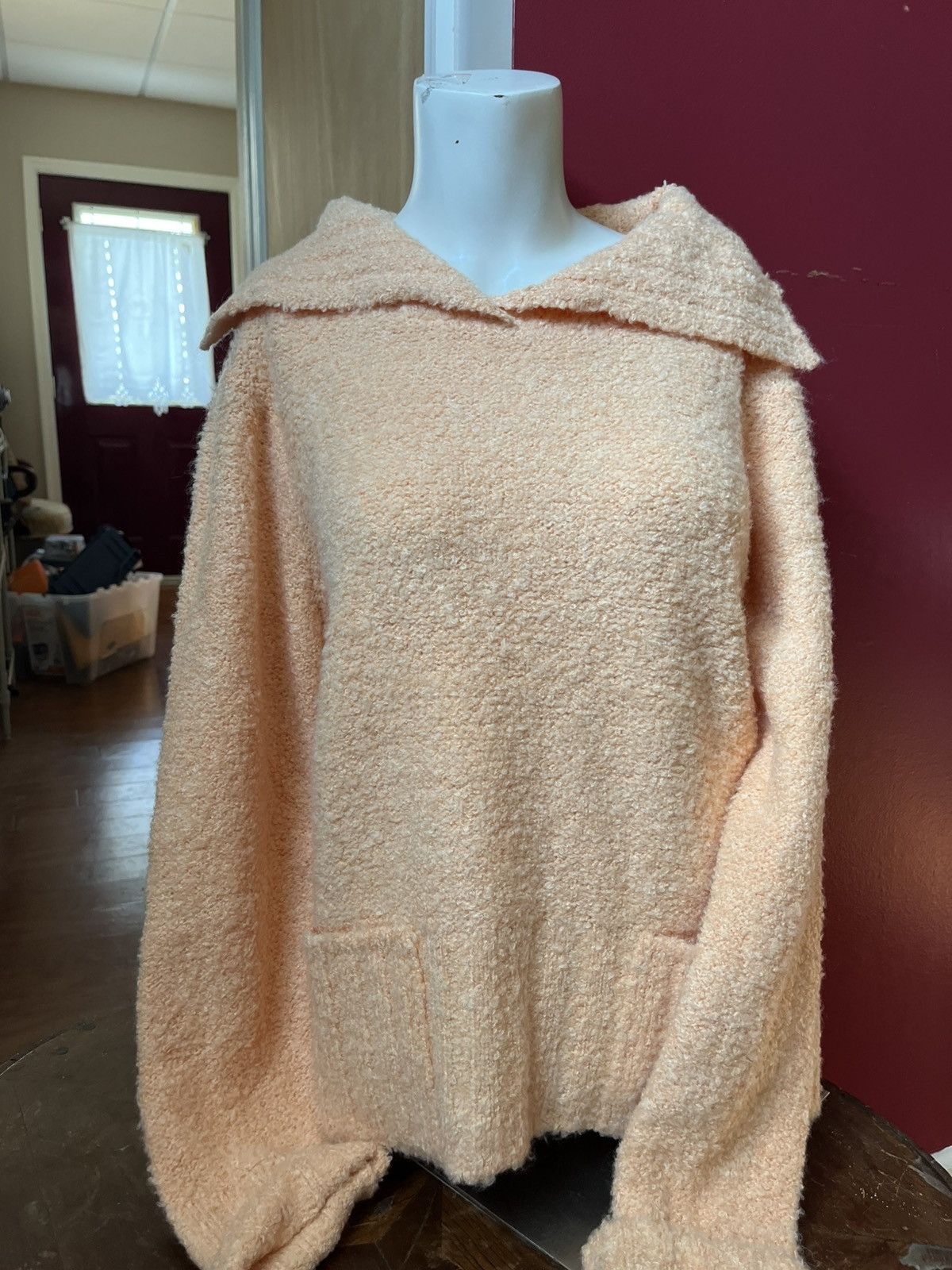 Talbots Talbots Light Orange Peach XL Sweater Fuzzy Pullover Size XL / US 12-14 / IT 48-50 - 1 Thumbnail