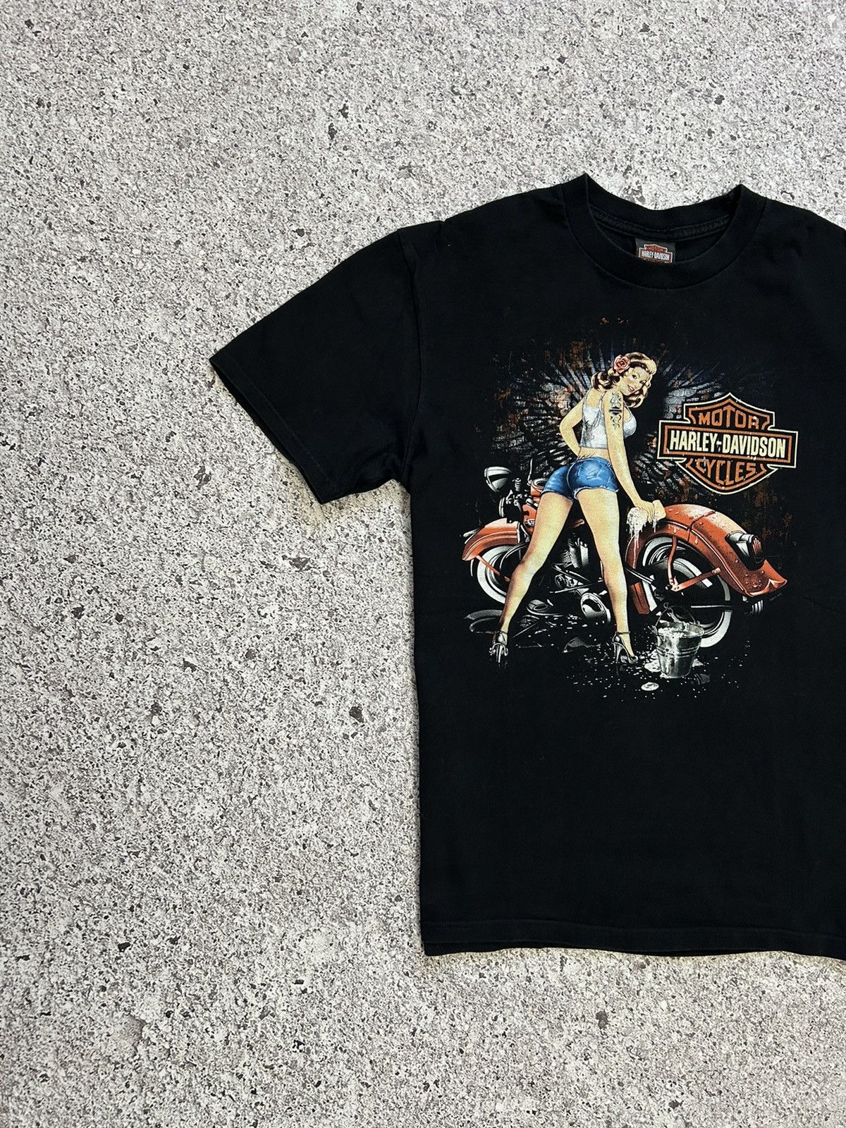 Band Tees × Harley Davidson × Vintage Vintage 2011 Harley Davidson Sex Woman Wash Bike Y2K T-Shirt Size US L / EU 52-54 / 3 - 4 Thumbnail