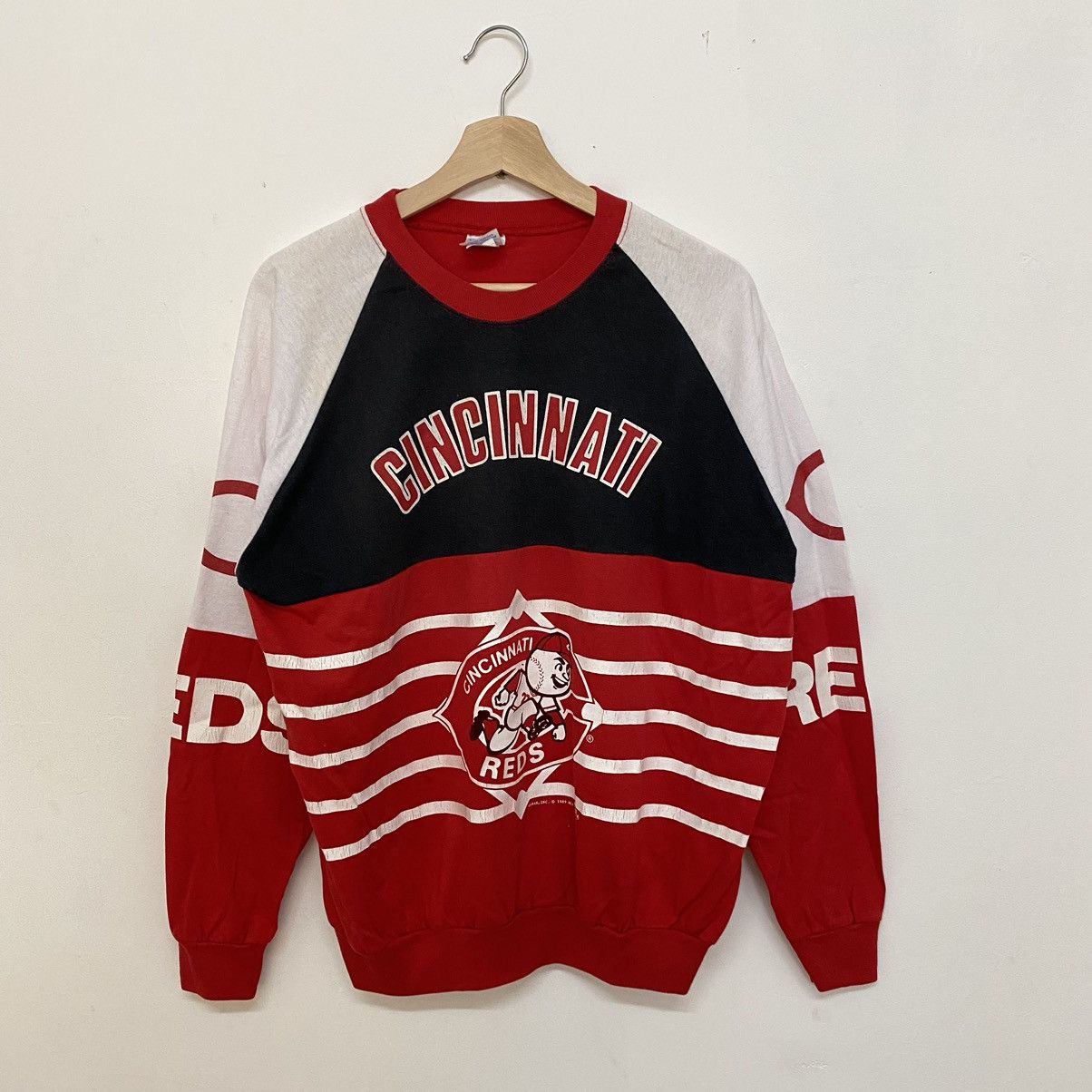 MLB × Vintage Vintage 89 MLB Cincinnati Reds Baseball Overprint Sweatshirt Size US XL / EU 56 / 4 - 1 Thumbnail