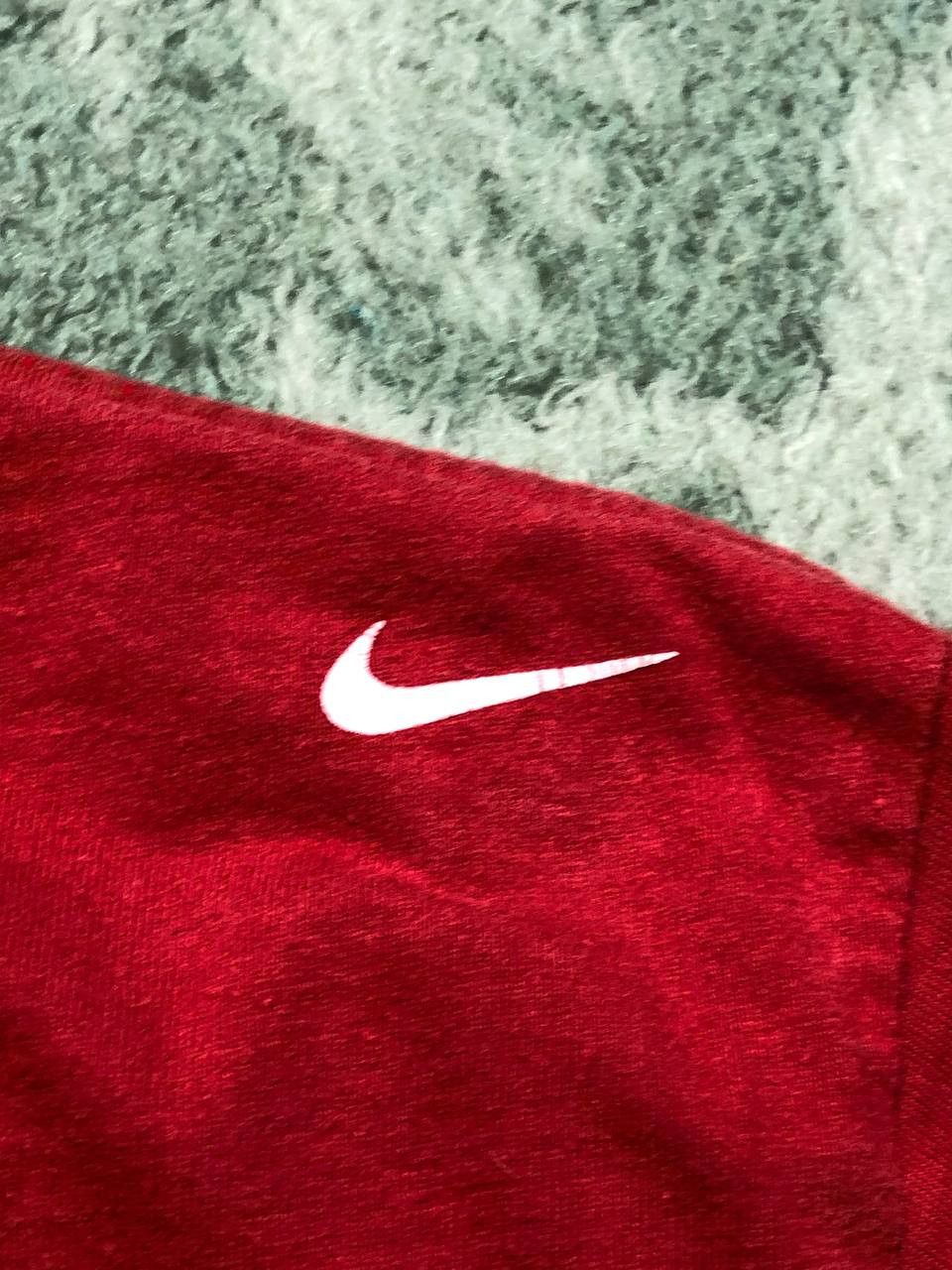 Nike Vintage T-Shirt big print red Nike size M Y2K streetwear Size US M / EU 48-50 / 2 - 6 Thumbnail