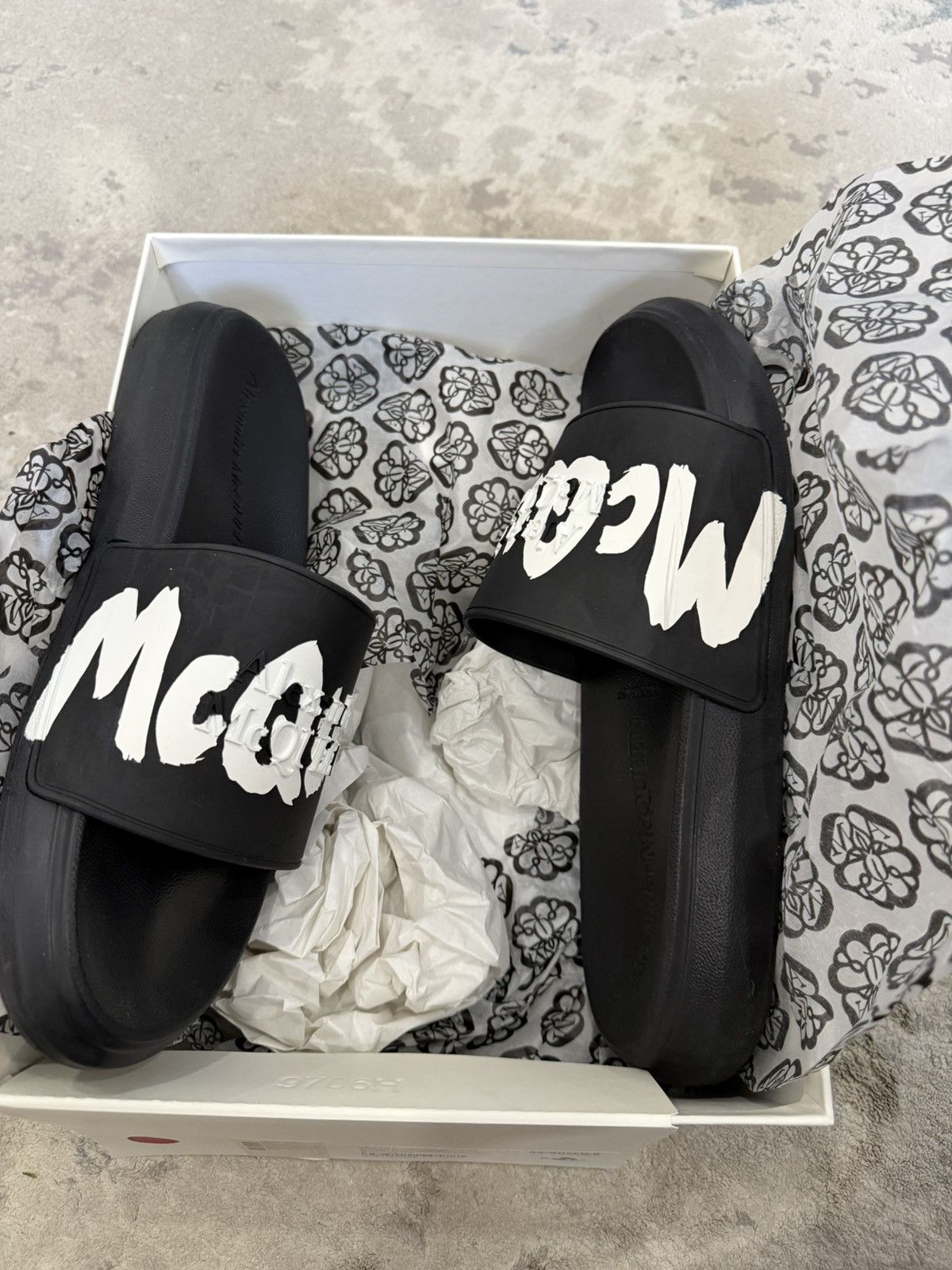 Alexander McQueen Alexander McQueen Slides Size 9US Size US 9 / EU 42 - 8 Thumbnail
