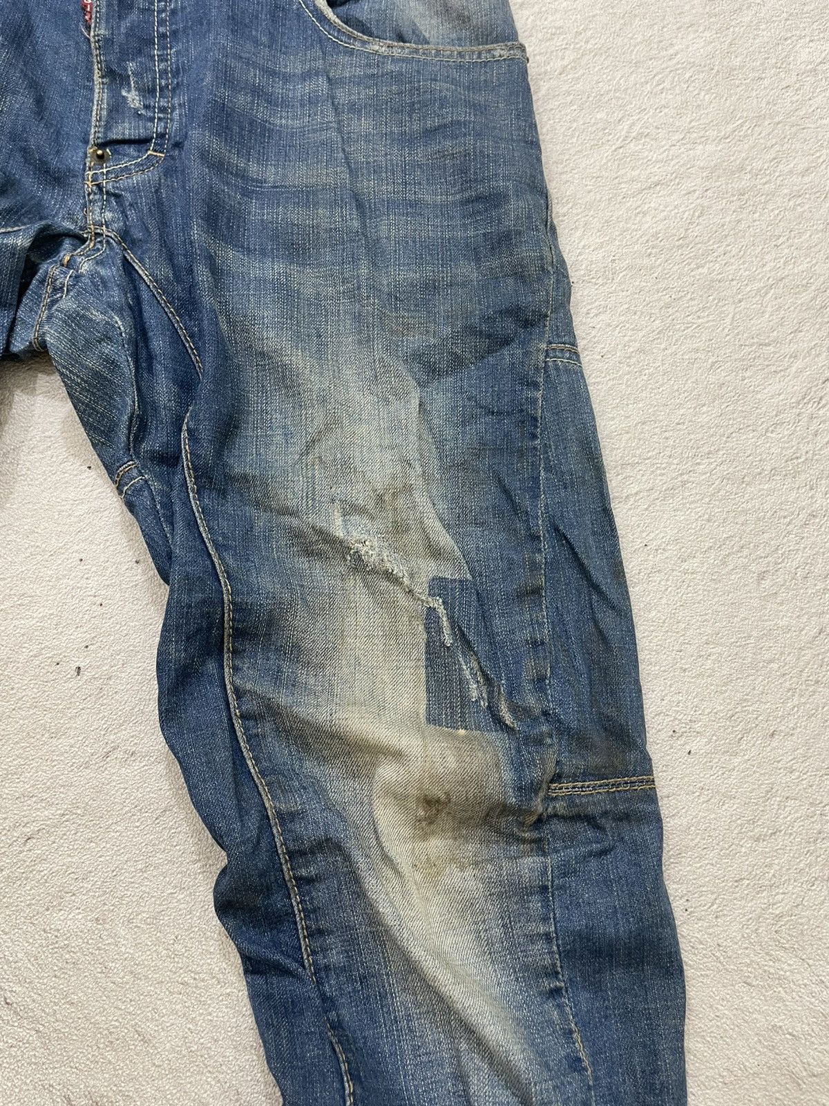 Japanese Brand 2000s Dsquared Patchwork Denim Ripped Mudwash Jeans Y2K Size US 33 - 4 Thumbnail