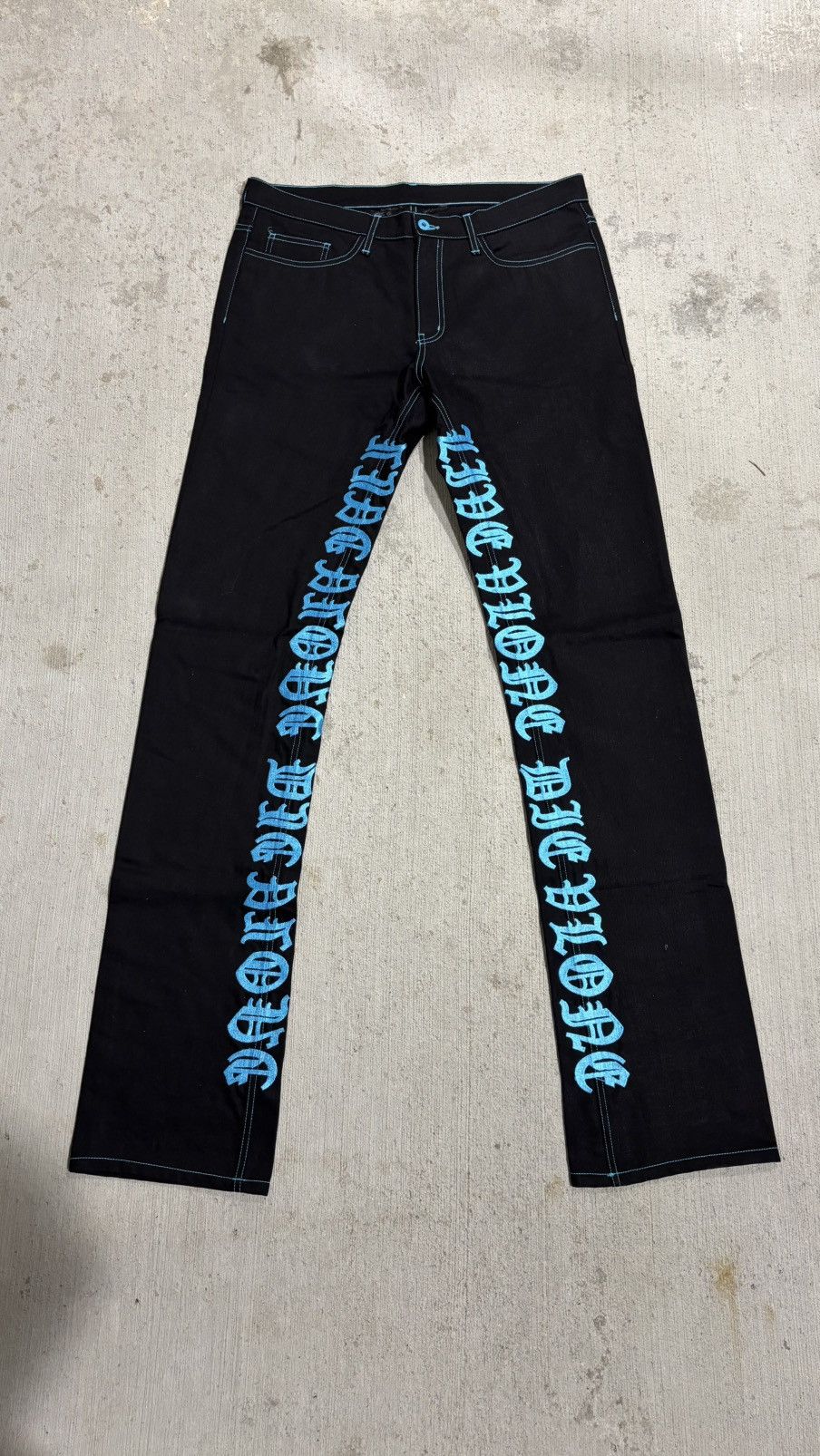 Vlone Vlone Old English Denim Size US 36 / EU 52 - 1 Thumbnail